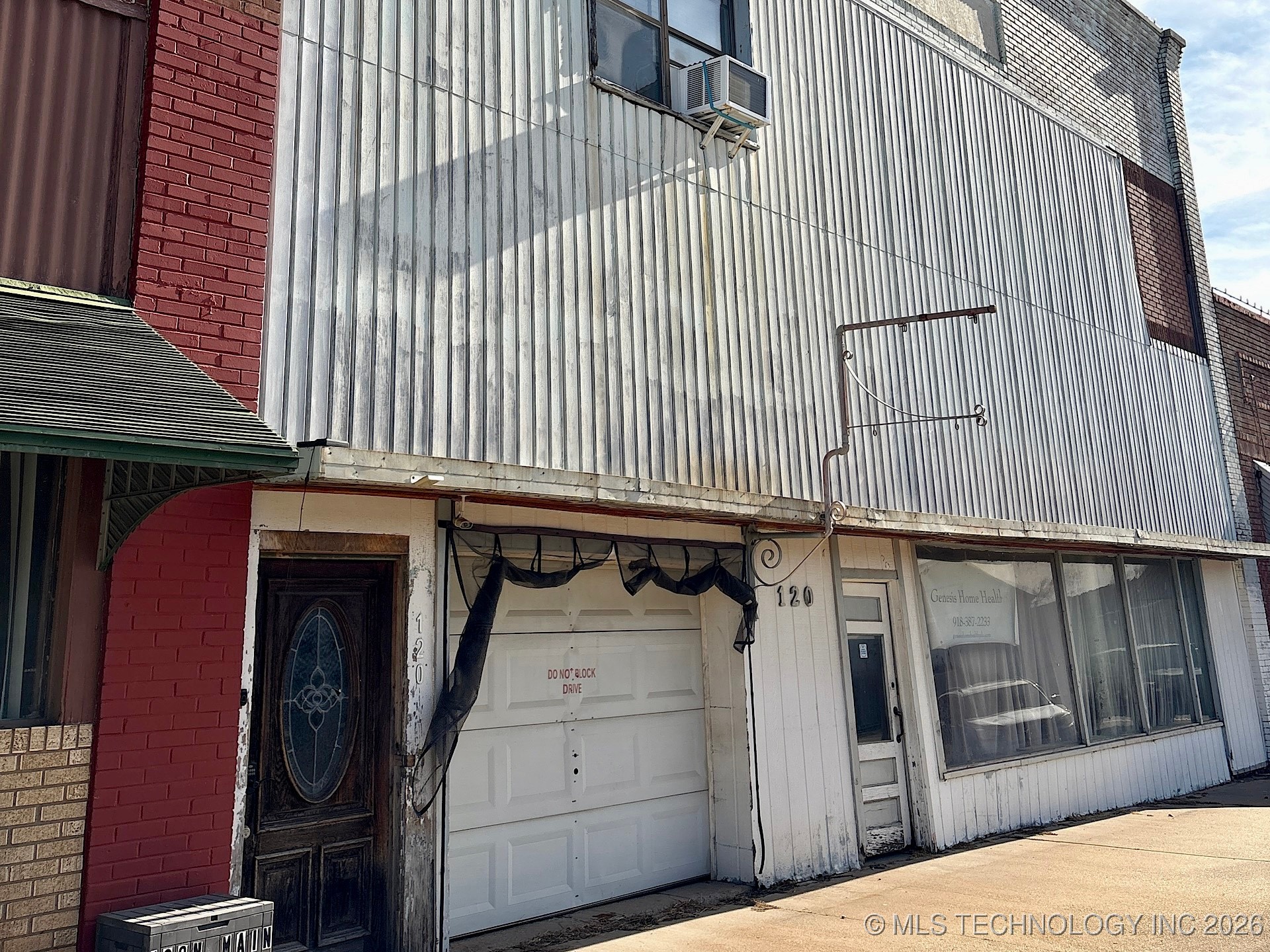 120 N Main Street Yale OK 74085