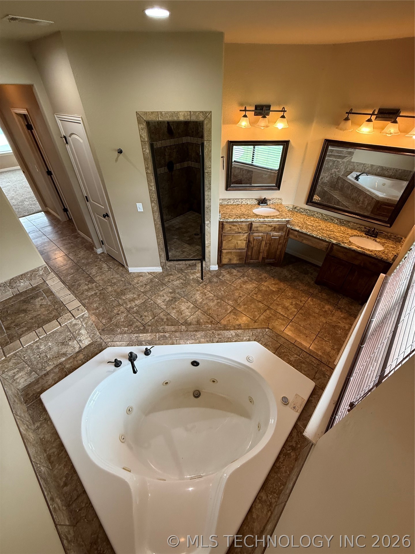22 Covington Lone Grove OK 73401