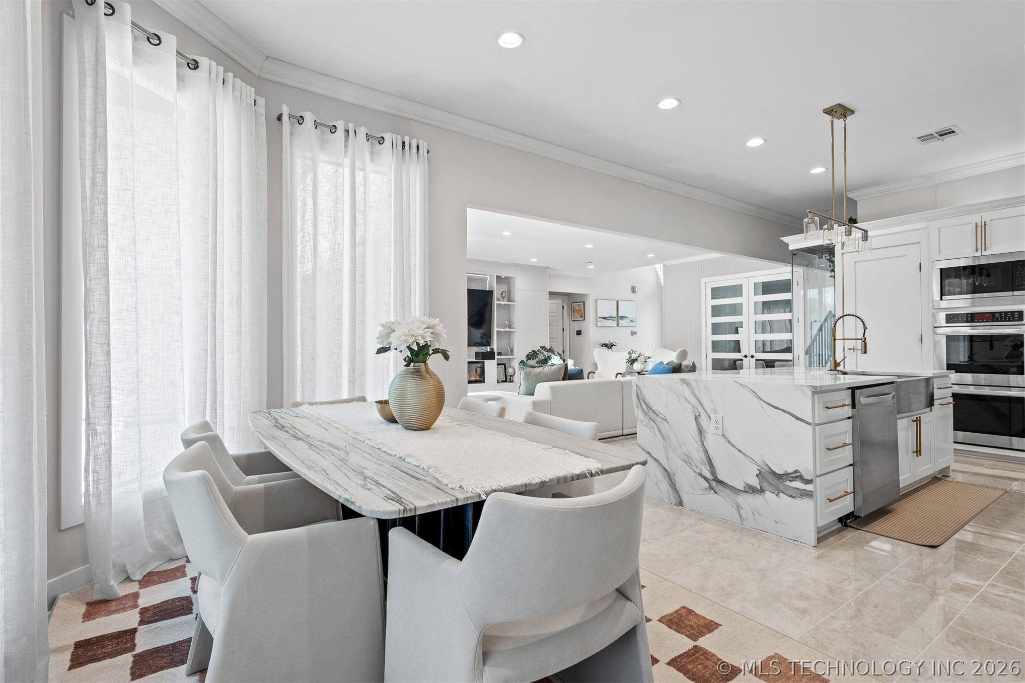 1706 Warwick Circle Ardmore OK 73401