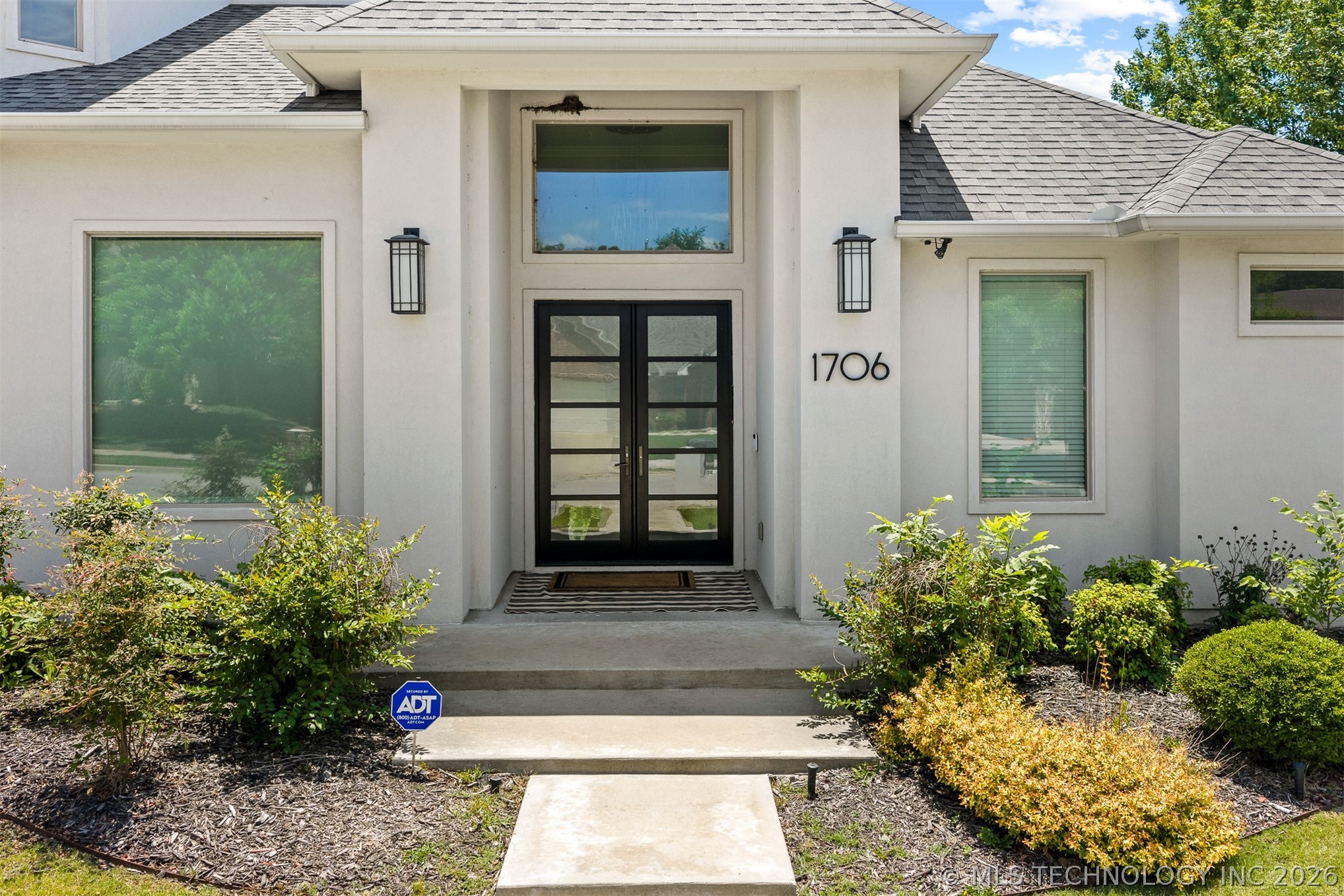 1706 Warwick Circle Ardmore OK 73401