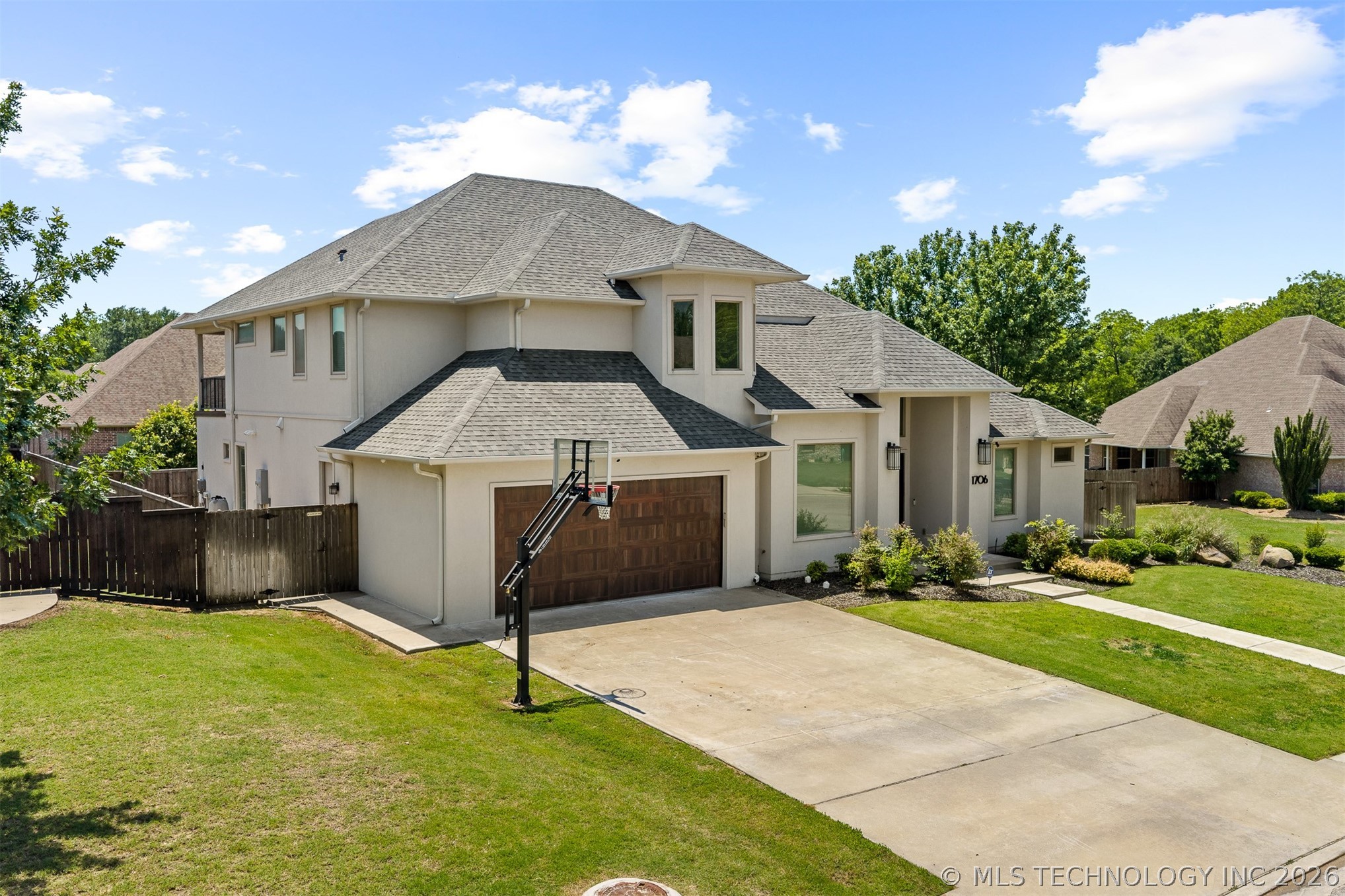 1706 Warwick Circle Ardmore OK 73401