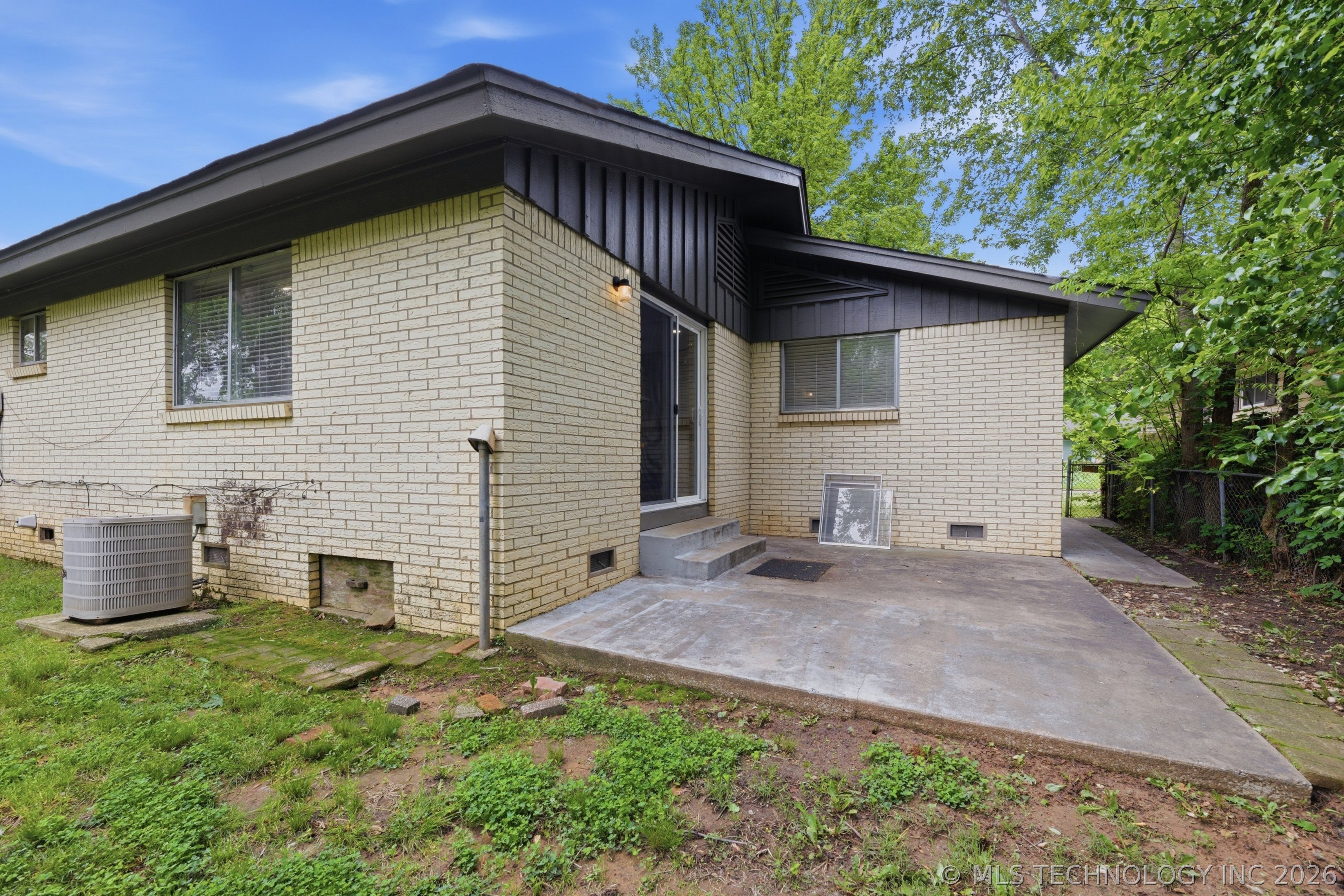 135 W Mill Avenue Sapulpa OK 74066