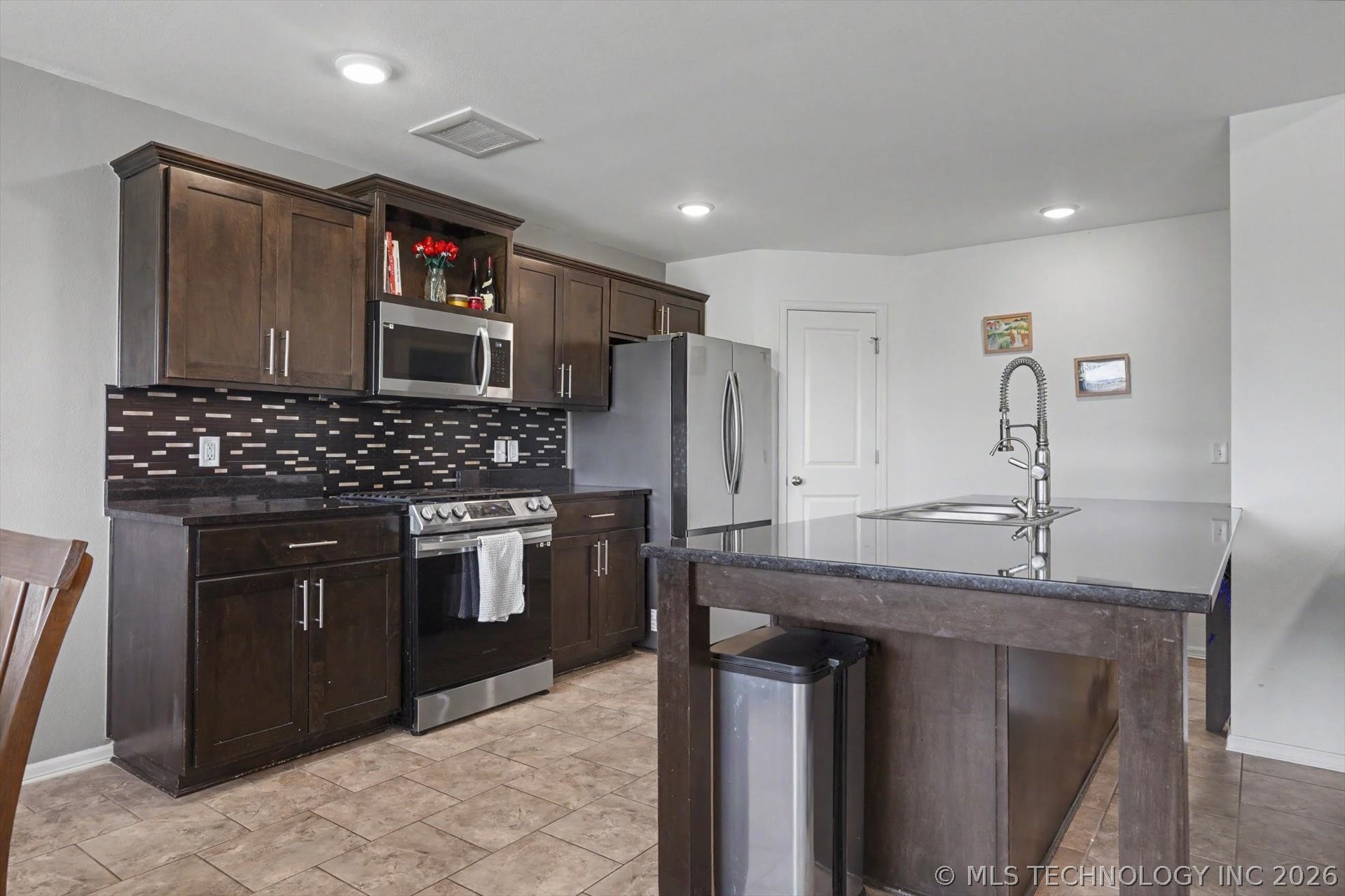 7209 S Hemlock Avenue Broken Arrow OK 74011