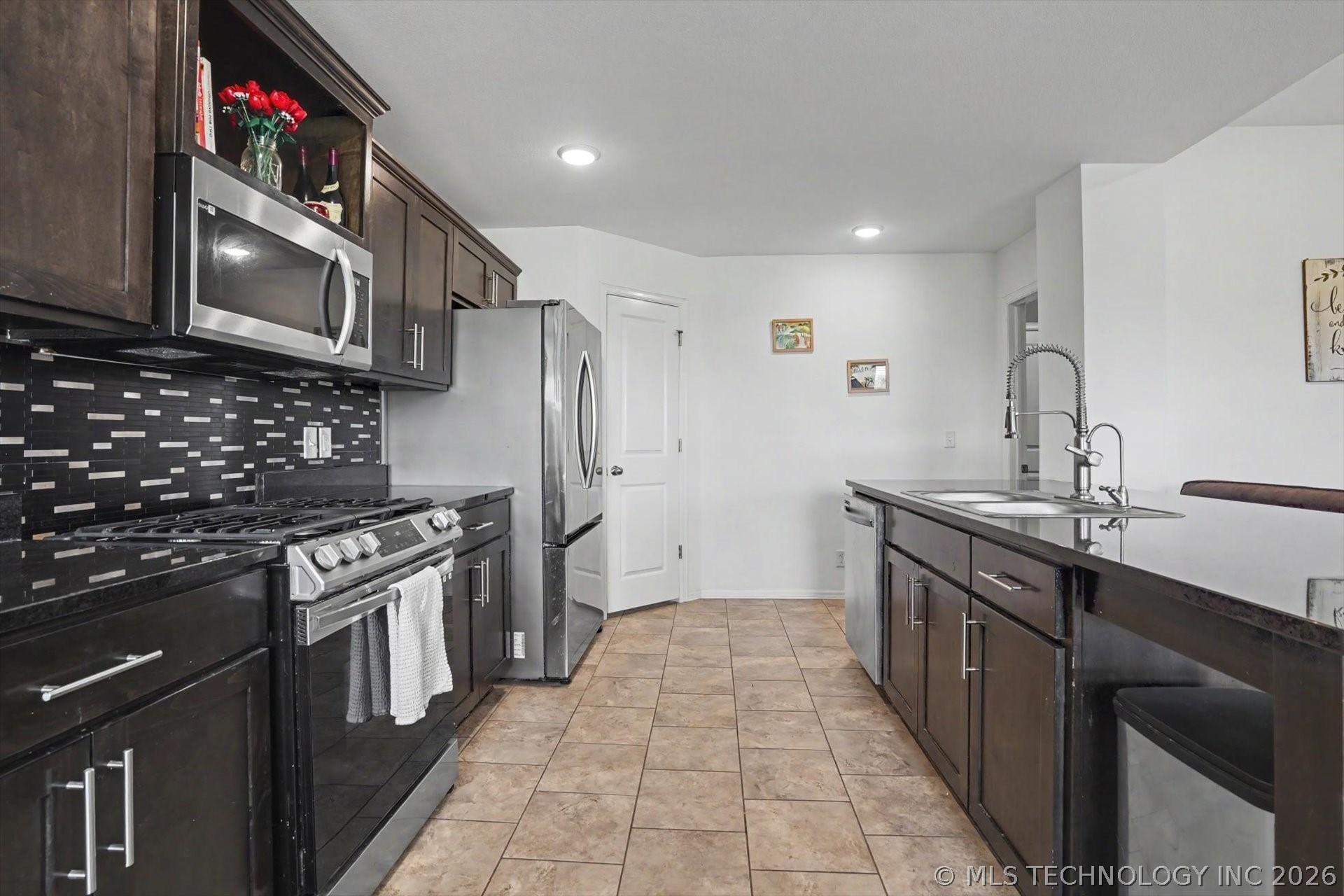 7209 S Hemlock Avenue Broken Arrow OK 74011