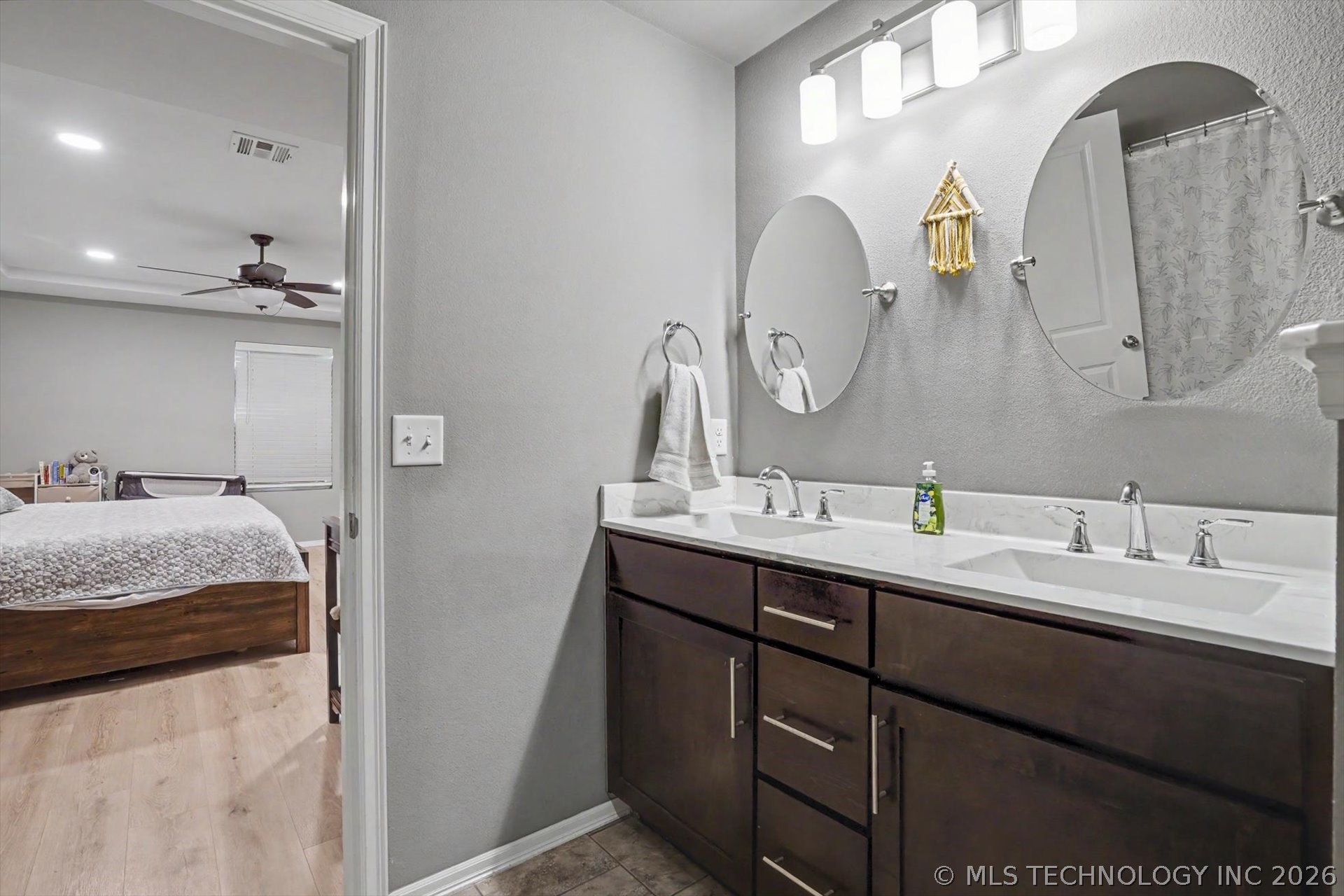 7209 S Hemlock Avenue Broken Arrow OK 74011