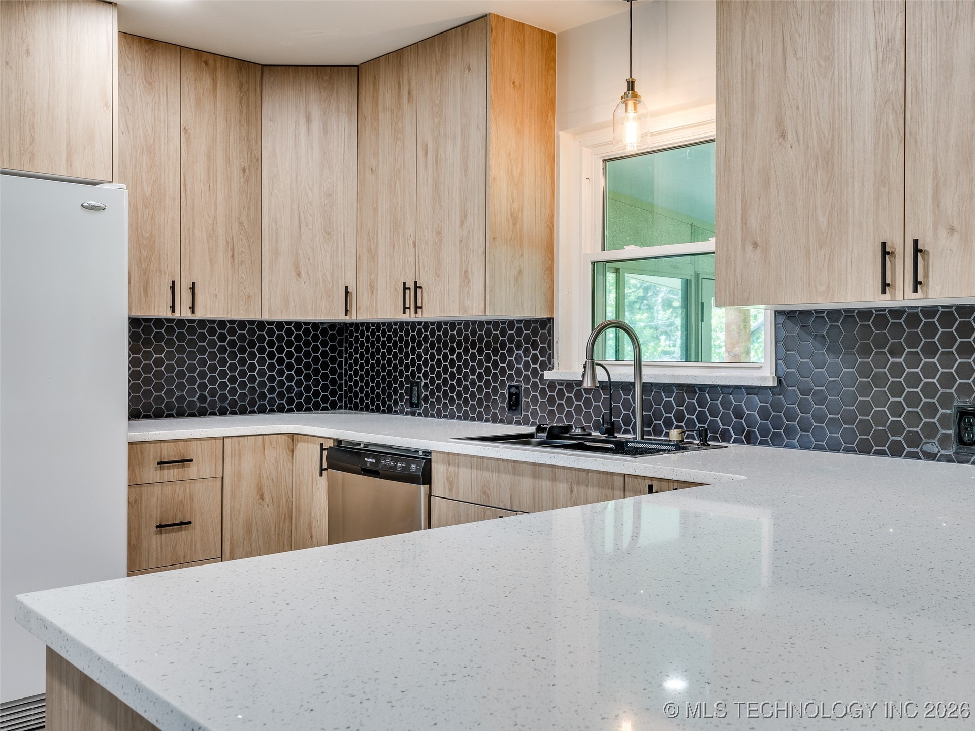 701 W 41st Street Sand Springs OK 74063