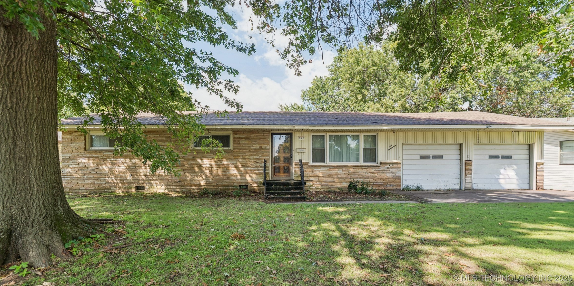 617 S Thompson Street Vinita OK 74301