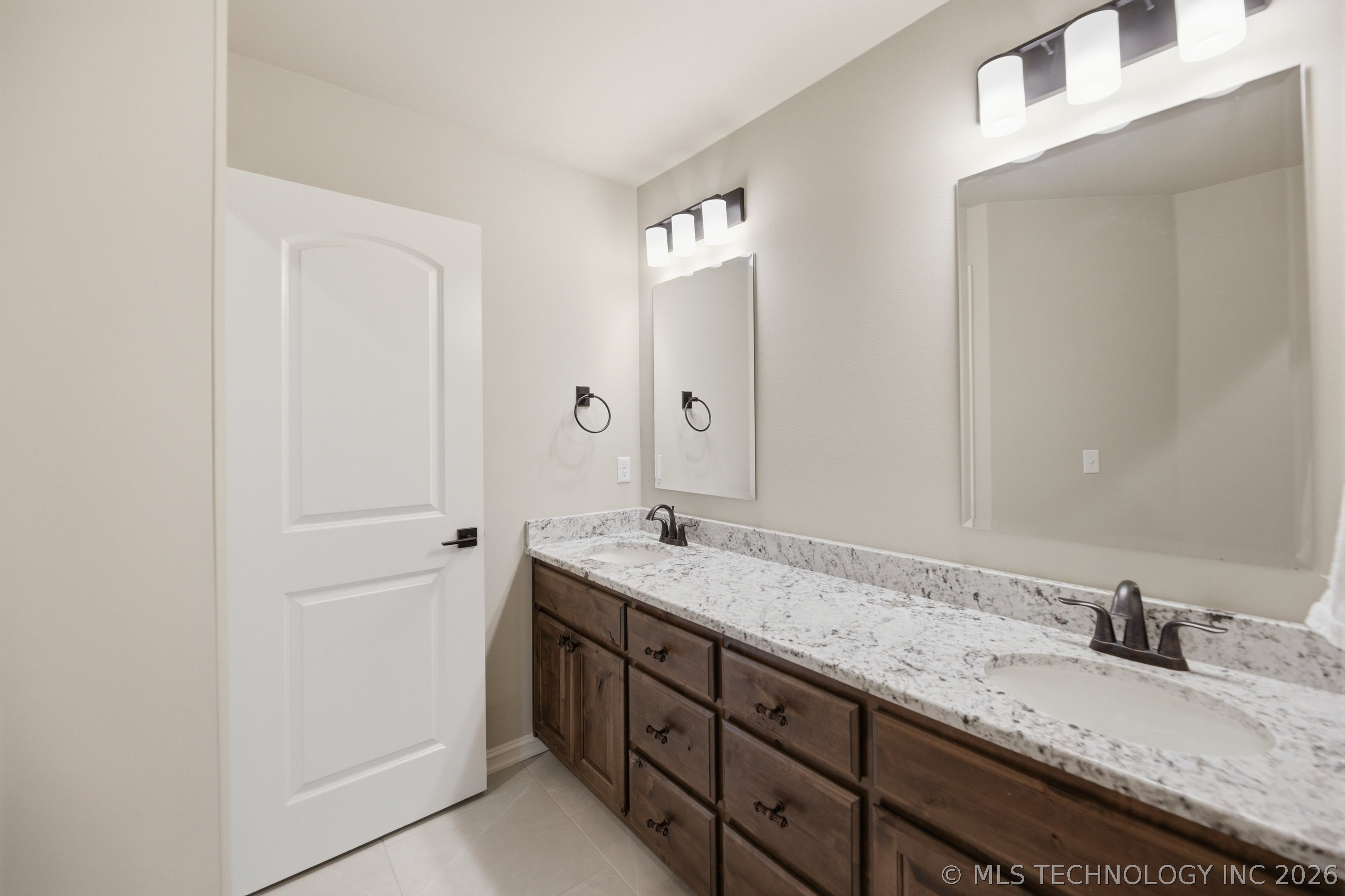 5678 S 255th Eastavenue Broken Arrow OK 74014