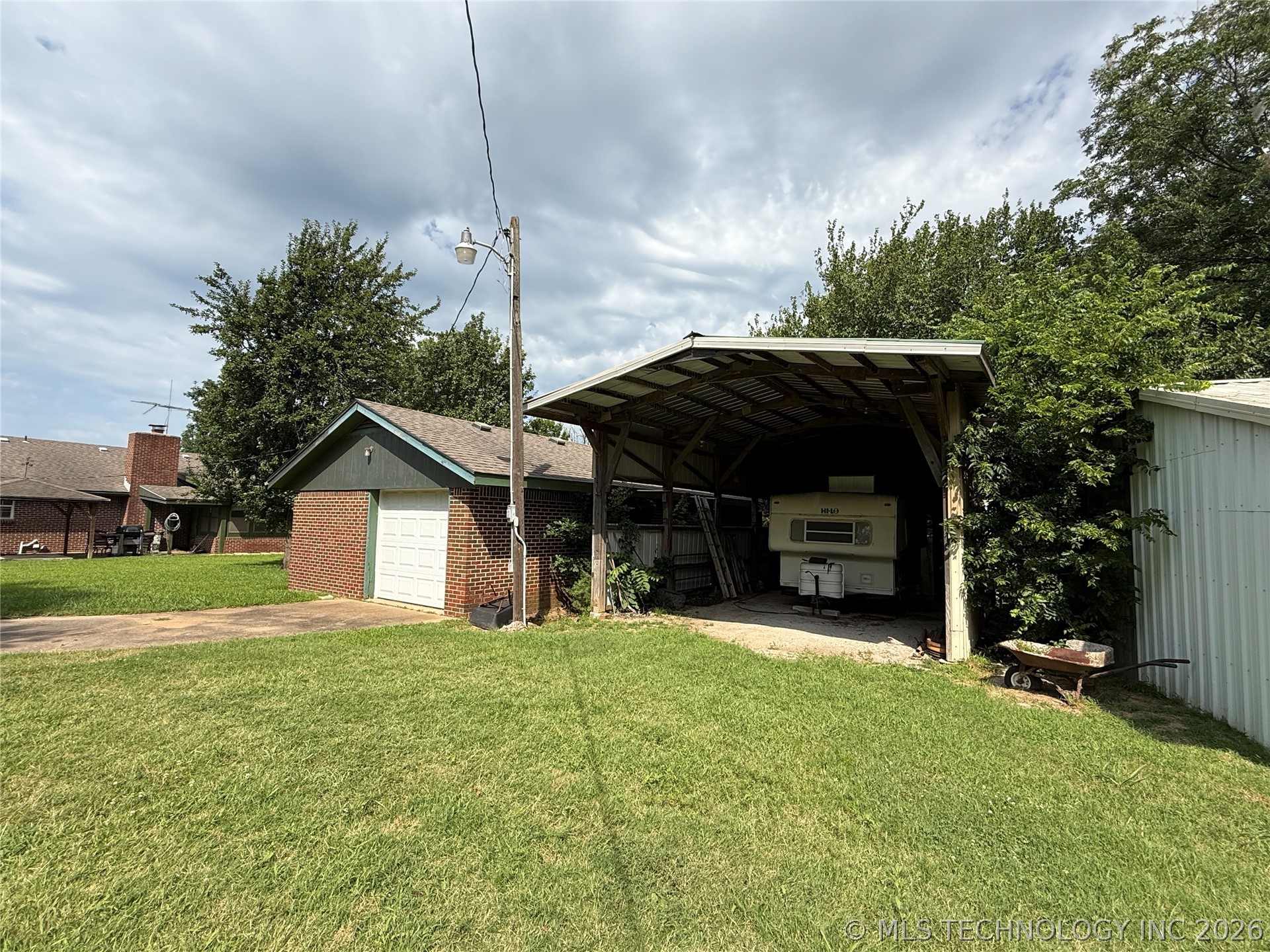 302 College Avenue So Coffeyville OK 74072