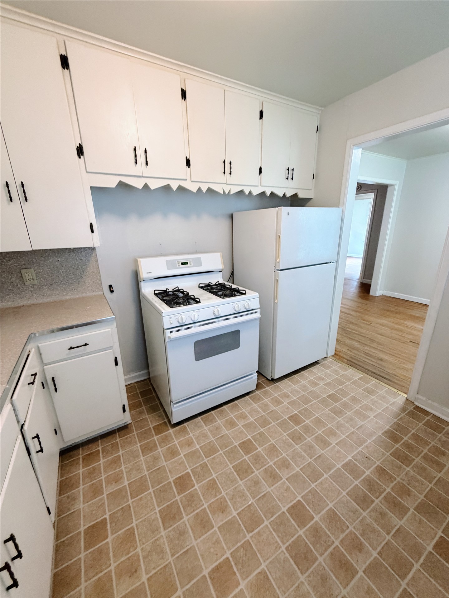 6278 E King Place Tulsa OK 74115