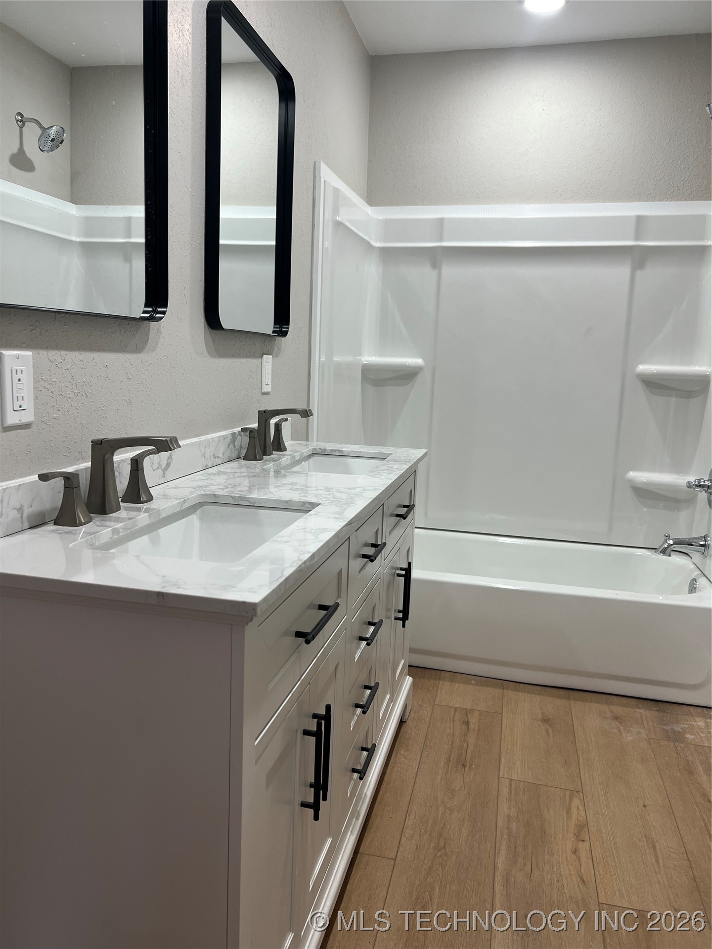 324 SW F Ardmore OK 73401