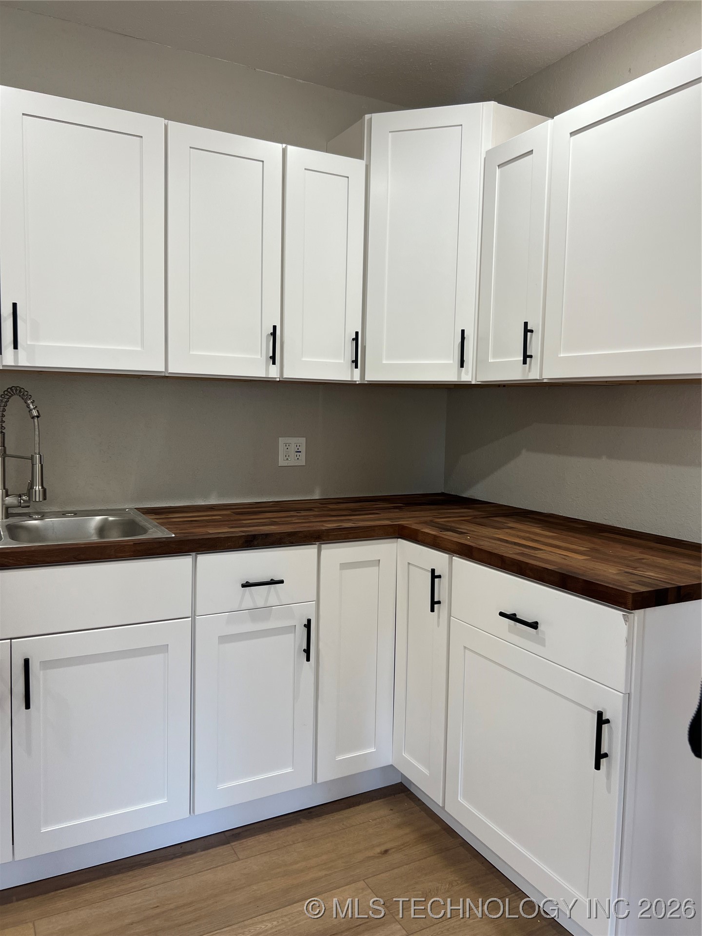 324 SW F Ardmore OK 73401