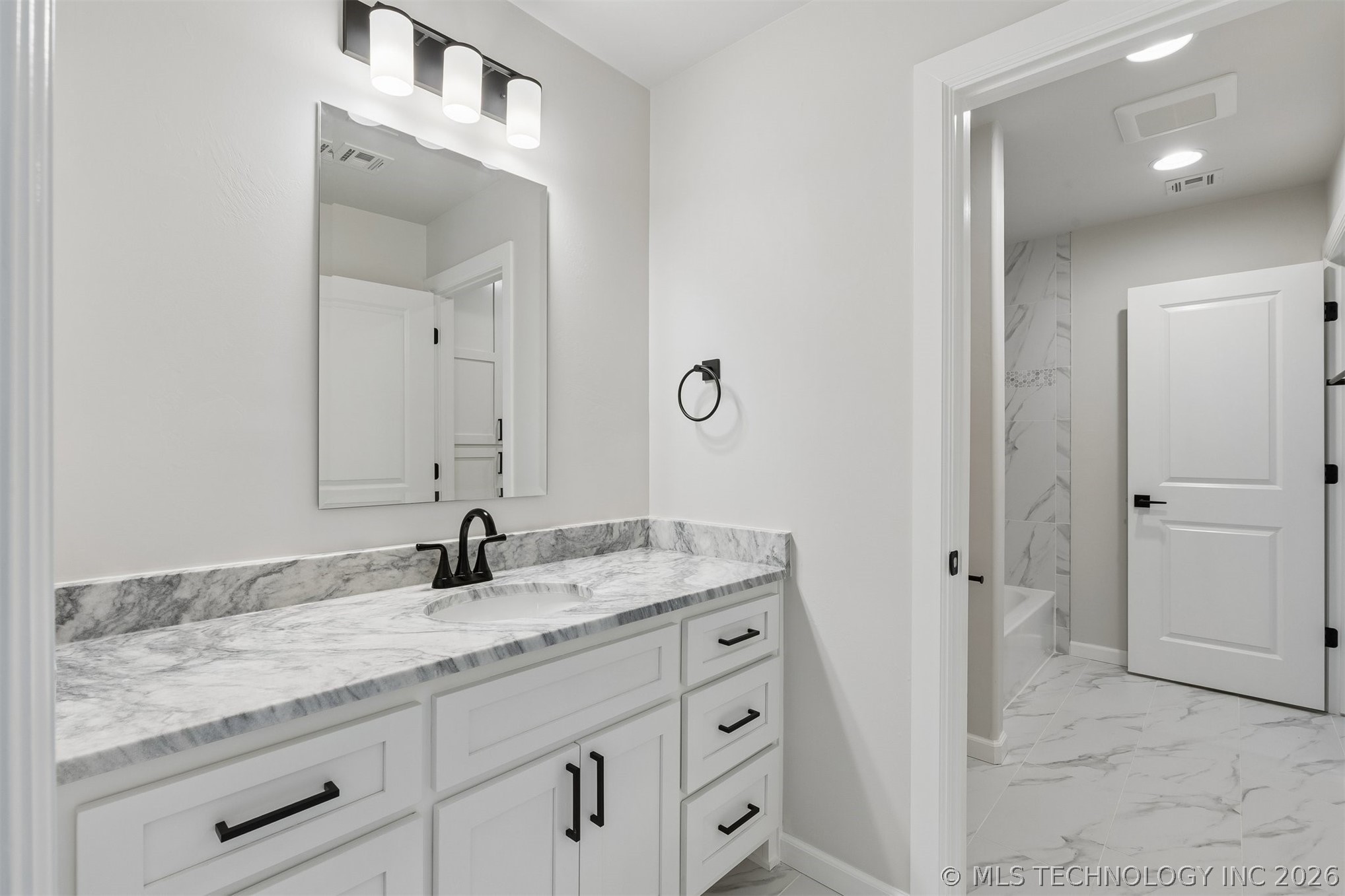 16516 S 1st Eastcourt Glenpool OK 74033