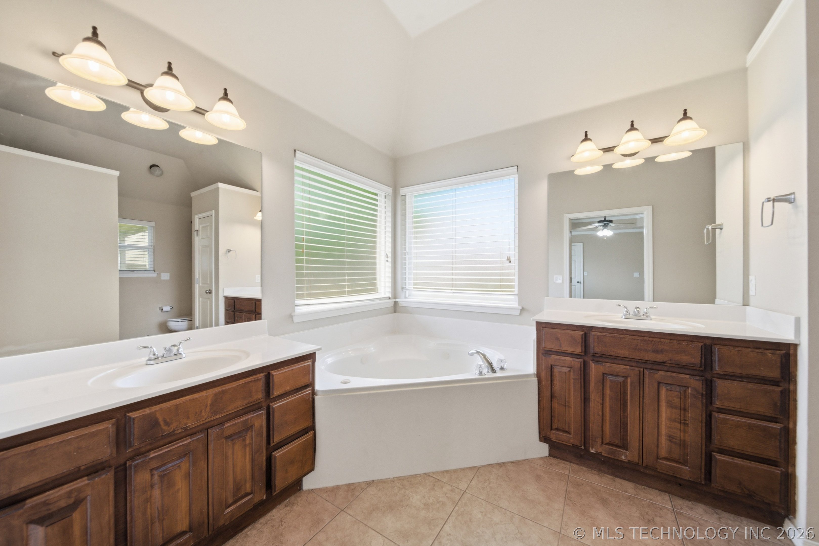 11212 N 131st Eastplace Owasso OK 74055