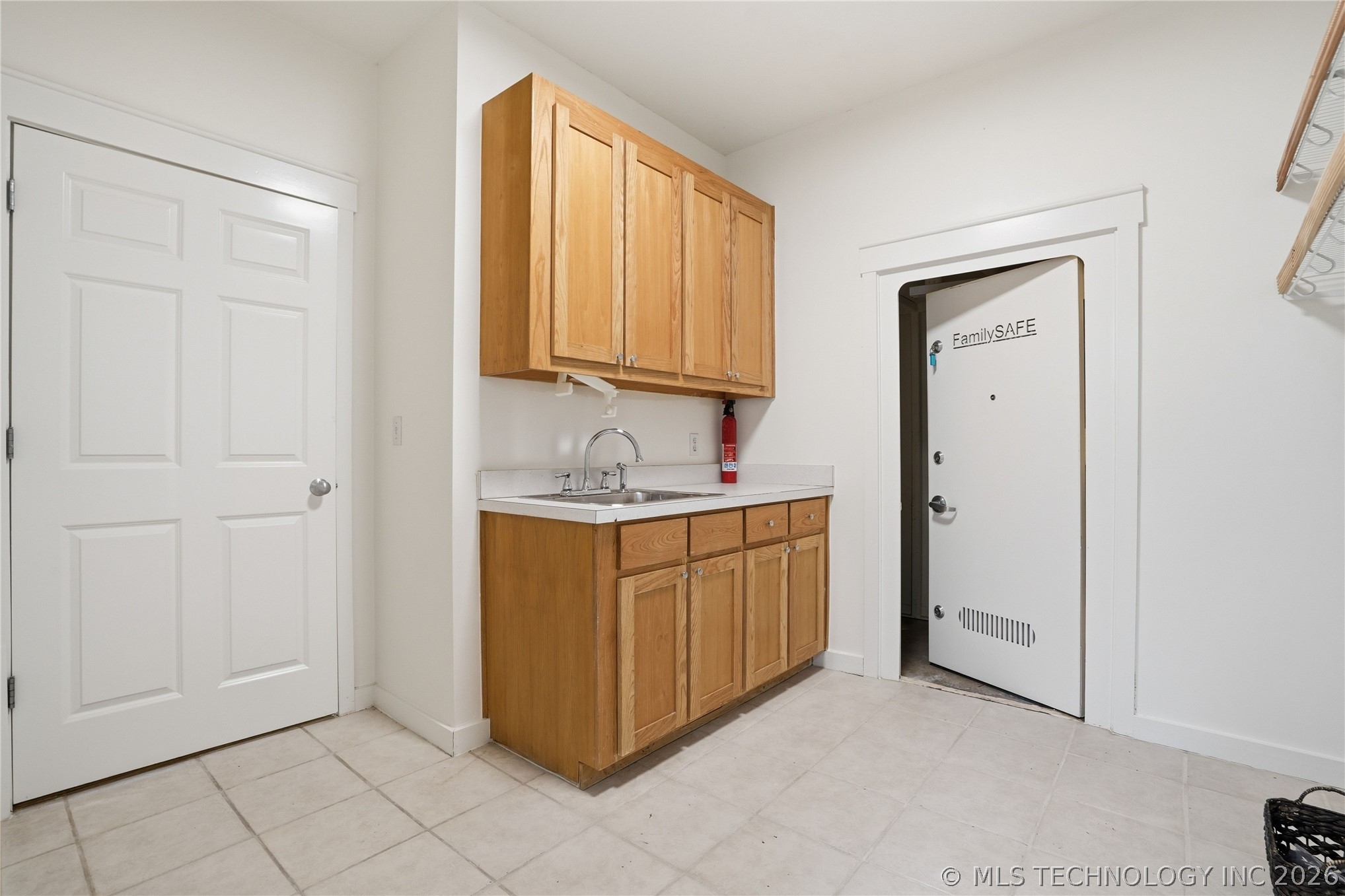 4203 S 69th Westavenue Tulsa OK 74107