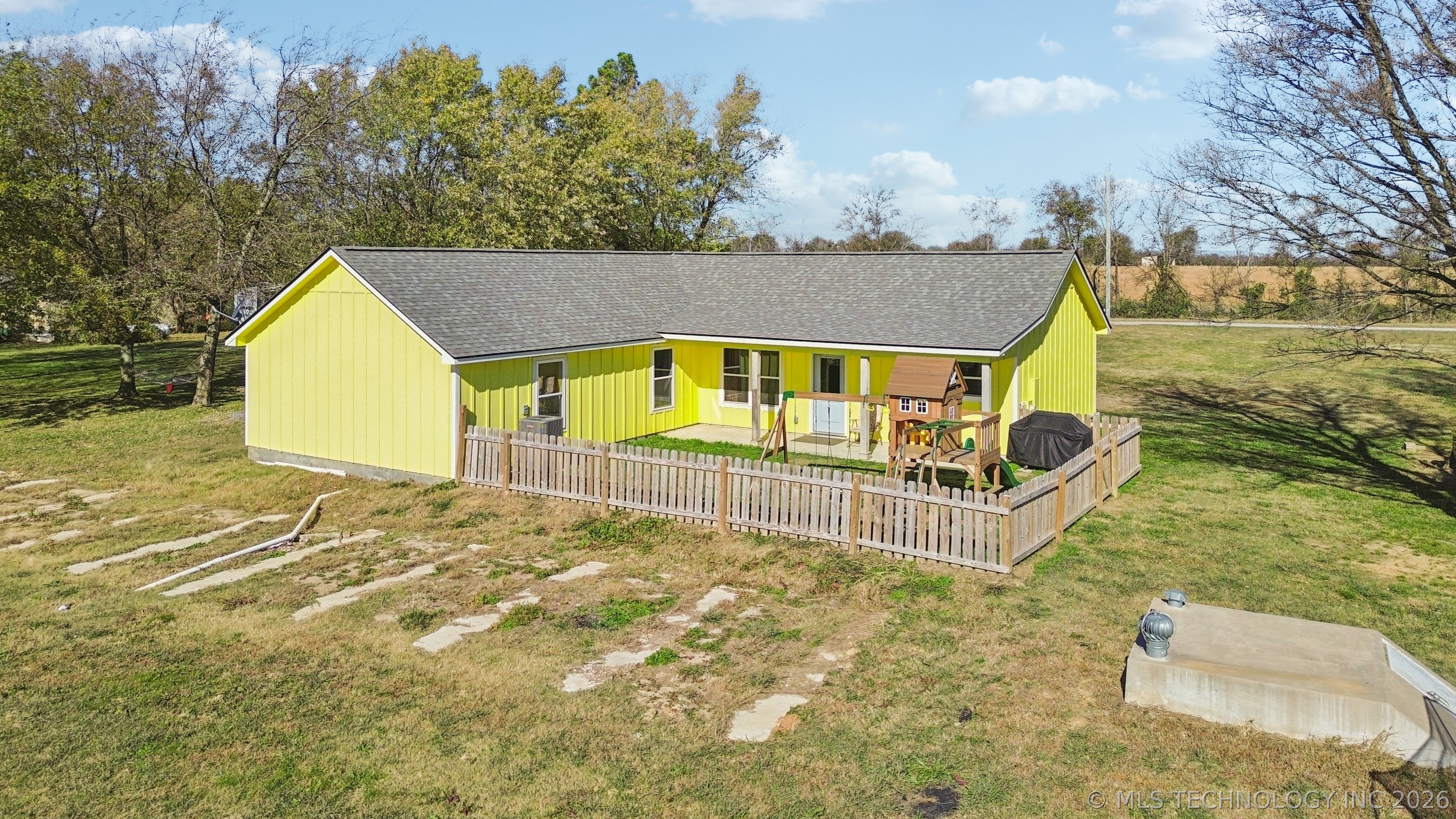 2152 E 430 Road Adair OK 74330