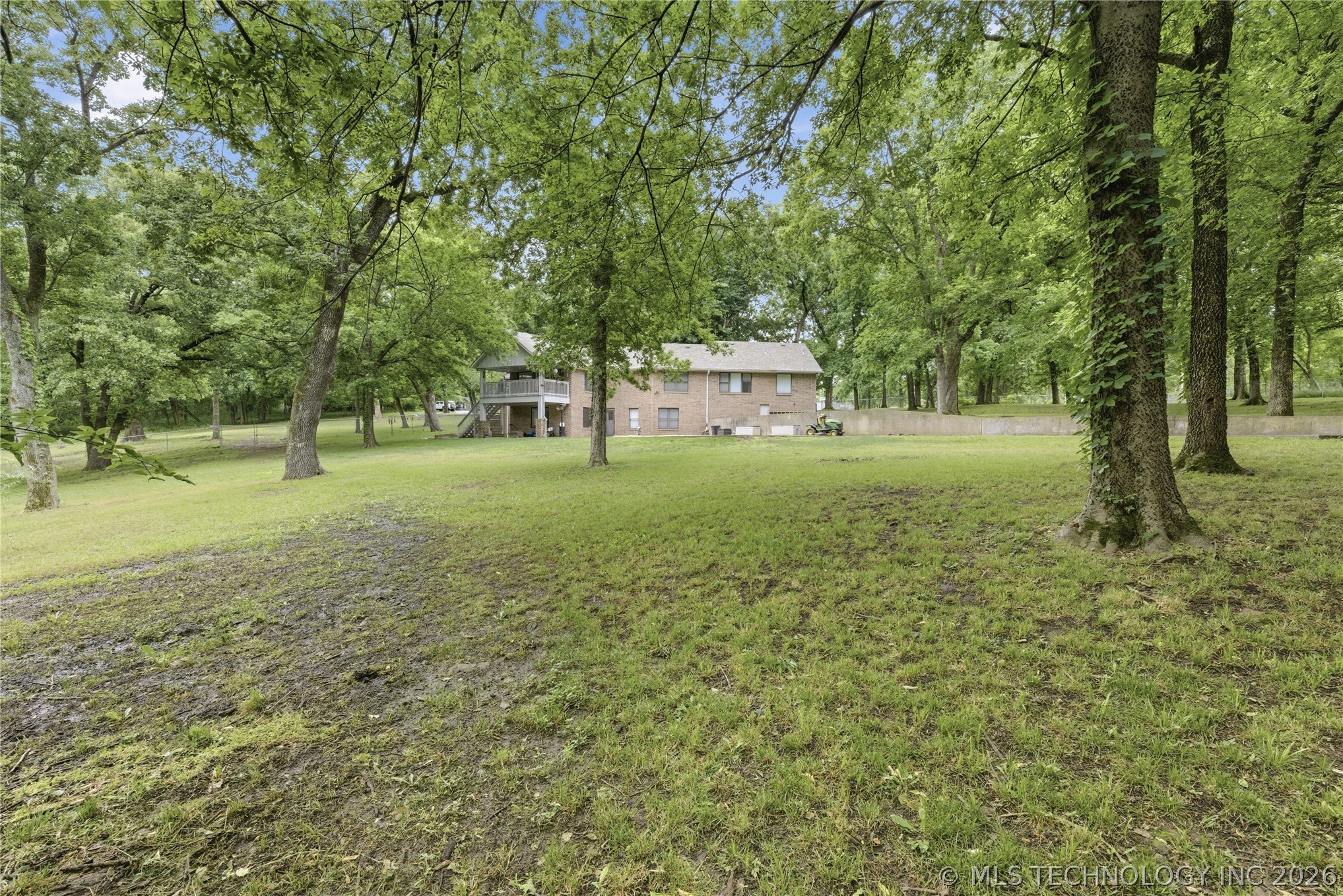 1701 N Hopi Street Chouteau OK 74337