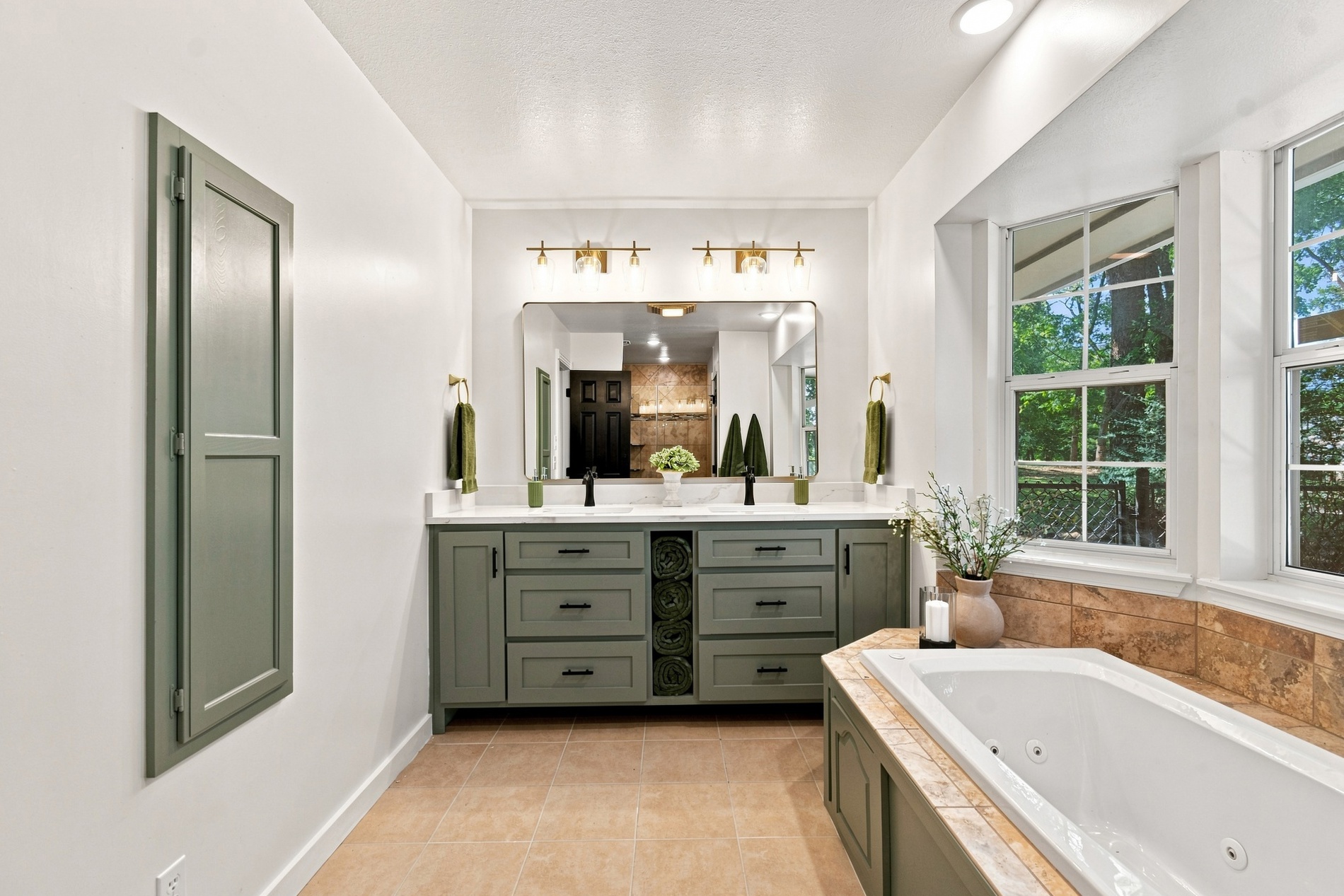 9376 Colonial Drive Claremore OK 74019