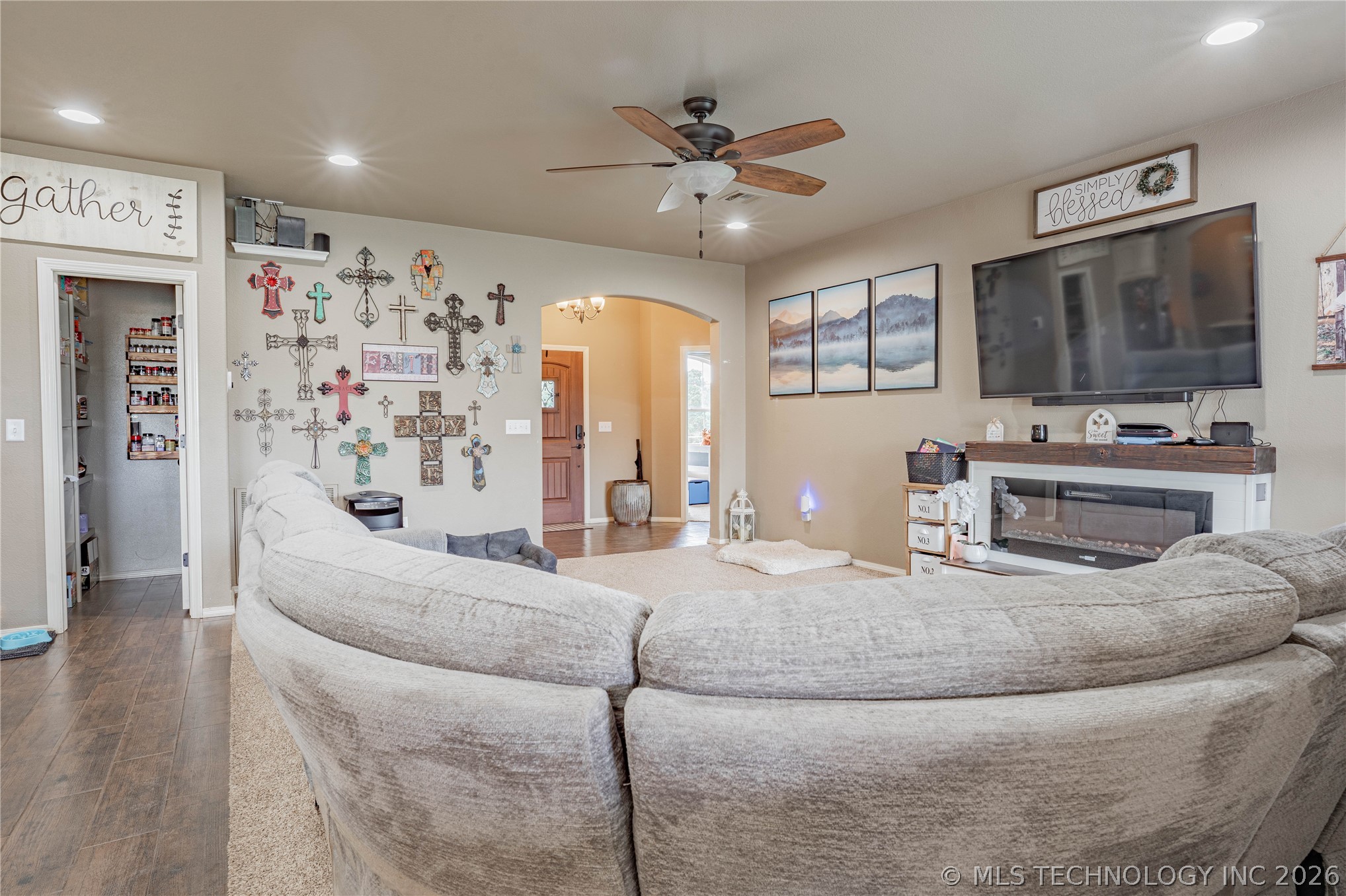 1431 Crestview Drive Cleveland OK 74020