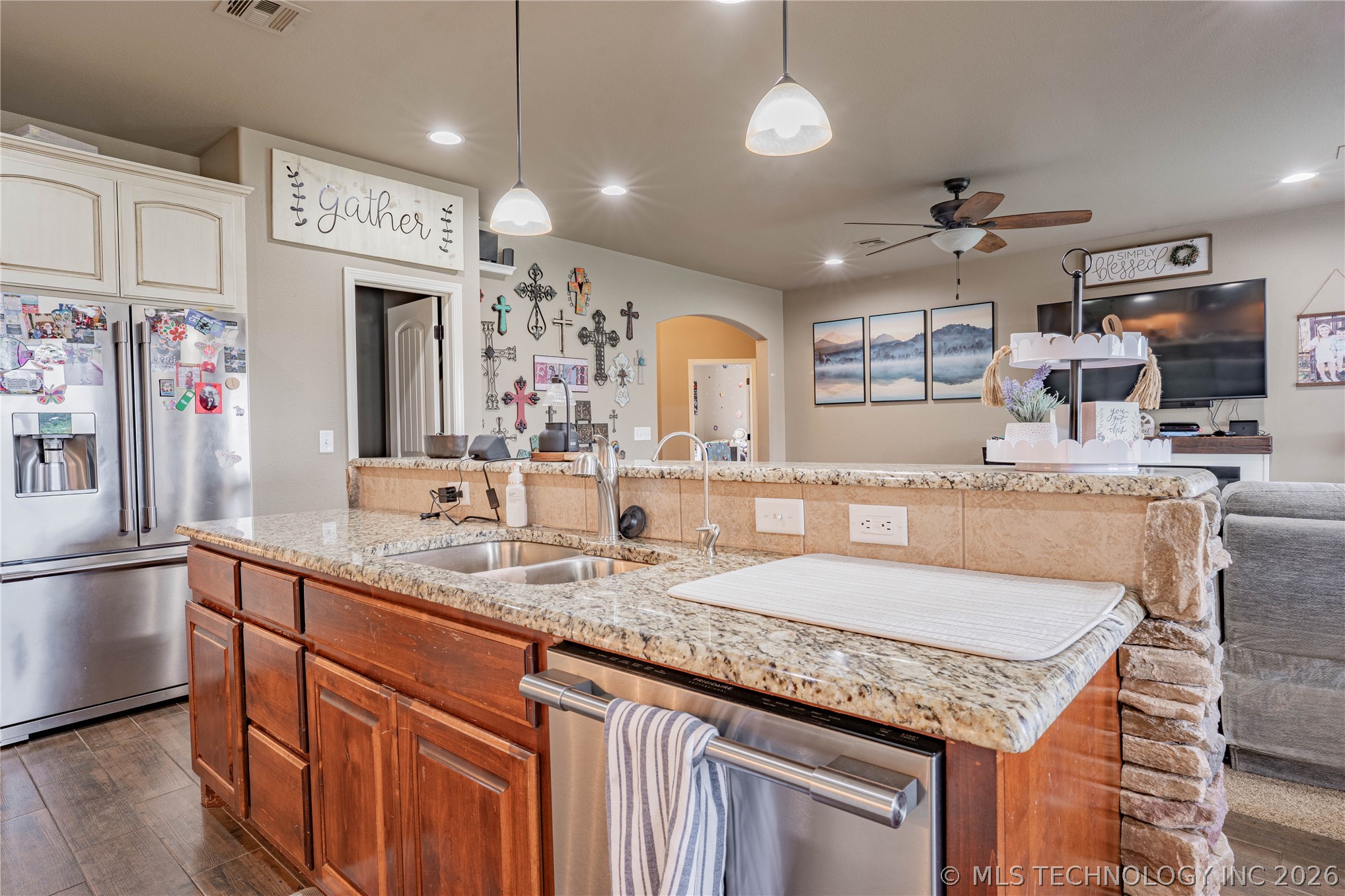 1431 Crestview Drive Cleveland OK 74020