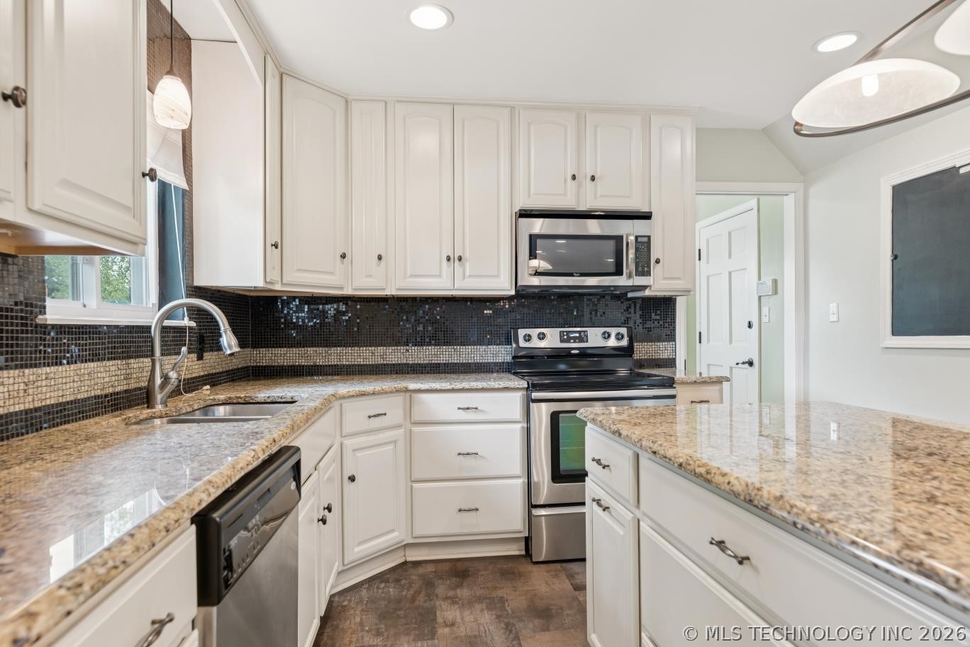 2995 E 56th Place S Tulsa OK 74105