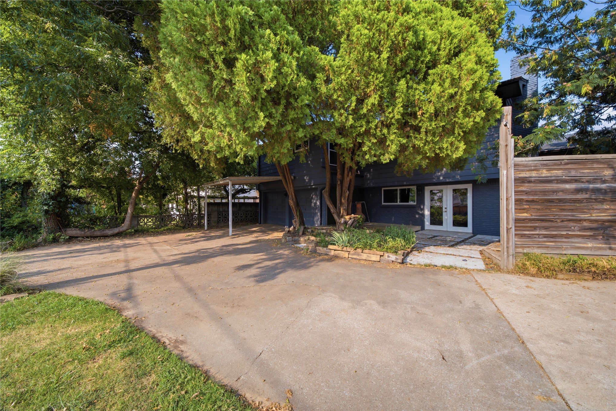 2156 S Fulton Place E Tulsa OK 74114