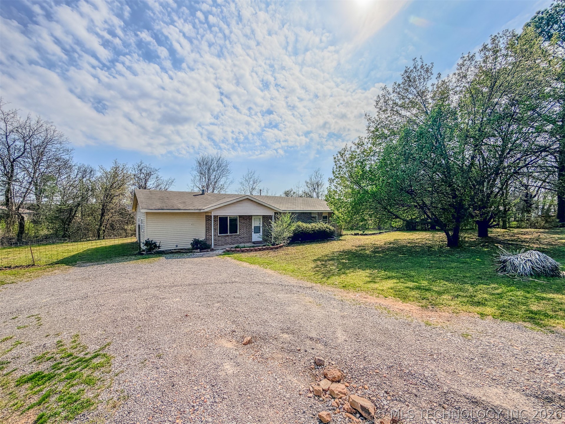 15721 W Clyde Maher Tahlequah OK 74464