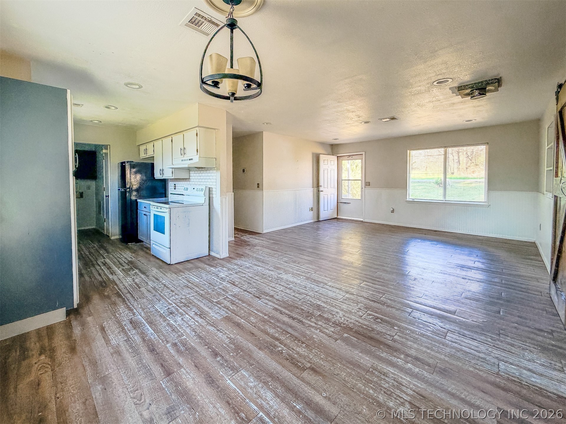 15721 W Clyde Maher Tahlequah OK 74464