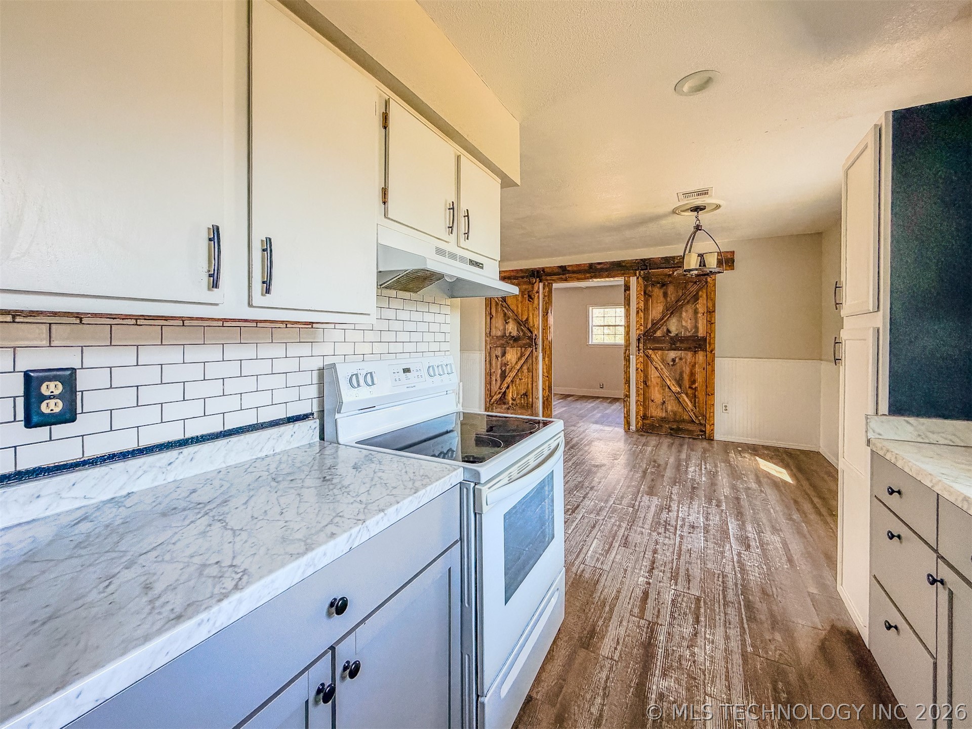 15721 W Clyde Maher Tahlequah OK 74464
