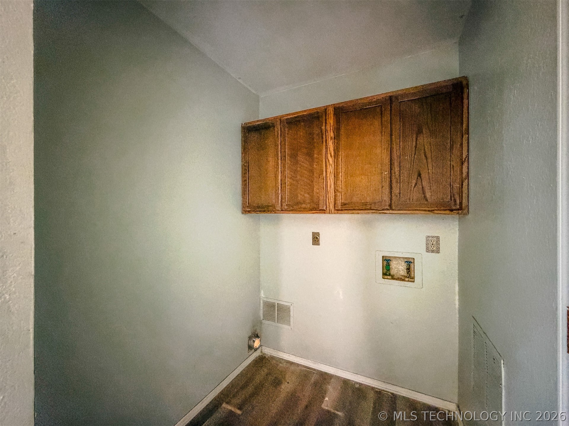 15721 W Clyde Maher Tahlequah OK 74464