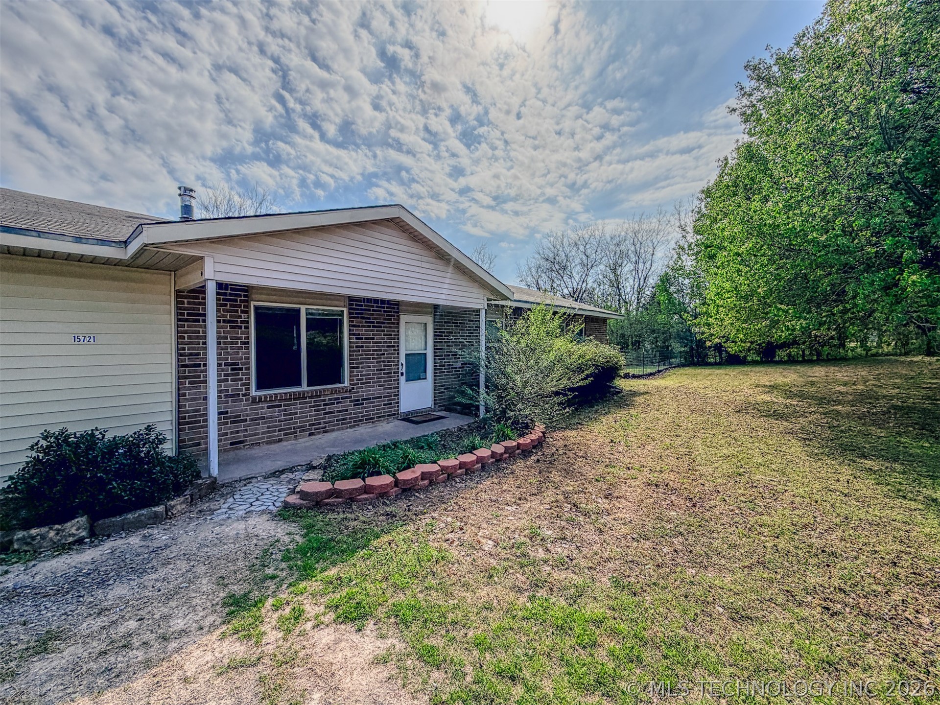 15721 W Clyde Maher Tahlequah OK 74464
