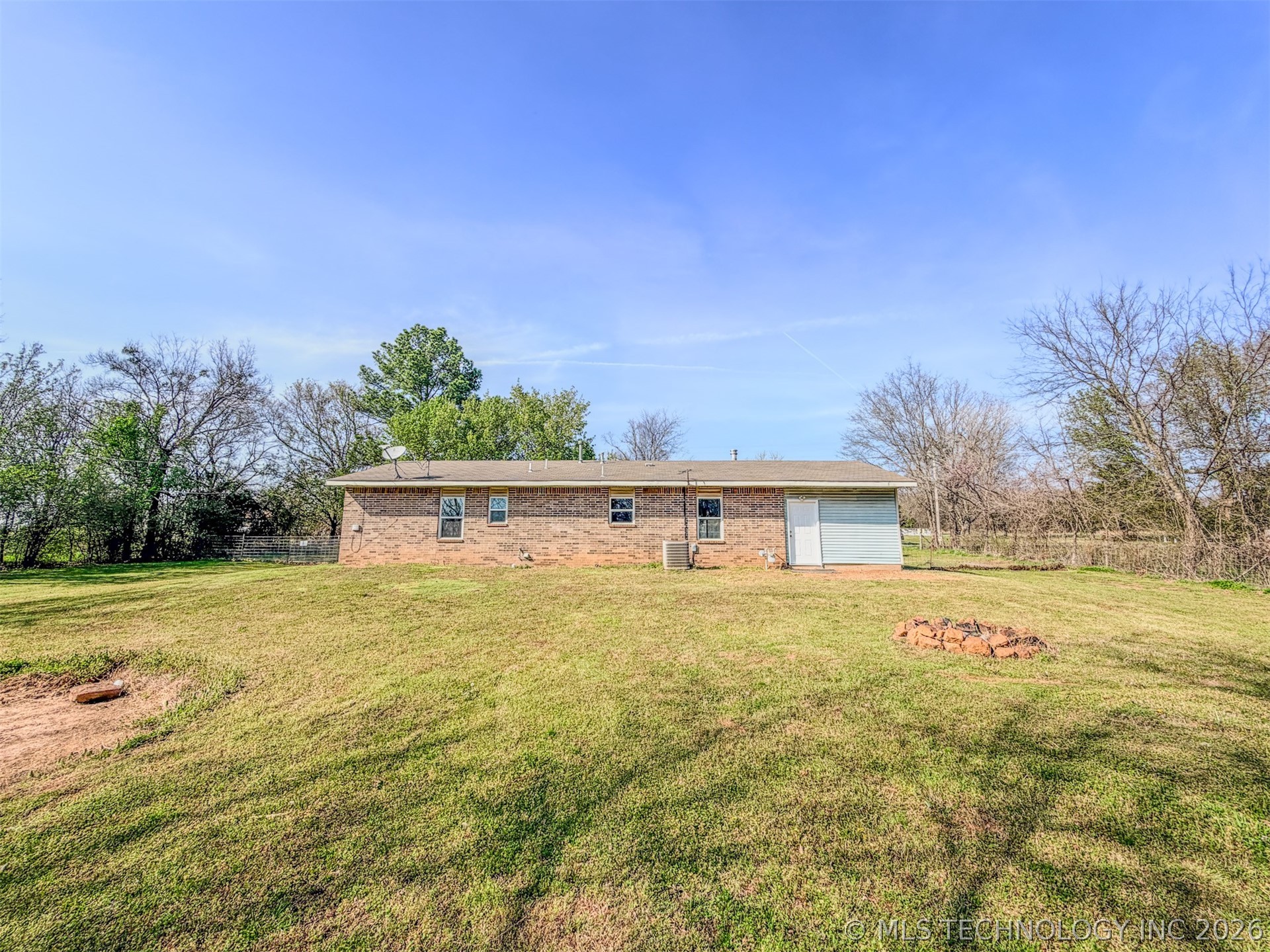 15721 W Clyde Maher Tahlequah OK 74464