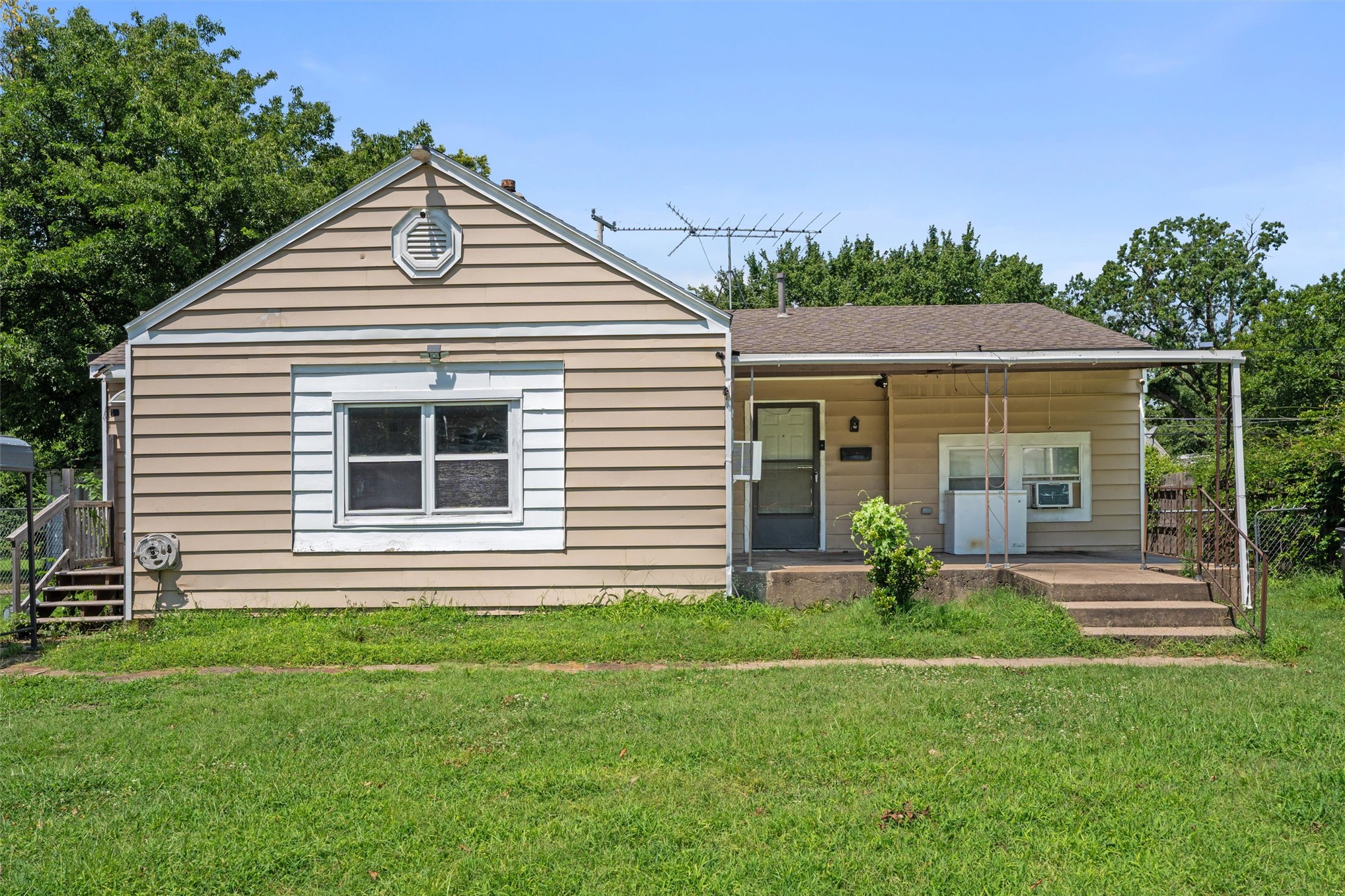 313 N Santa Fe Avenue Bartlesville OK 74003