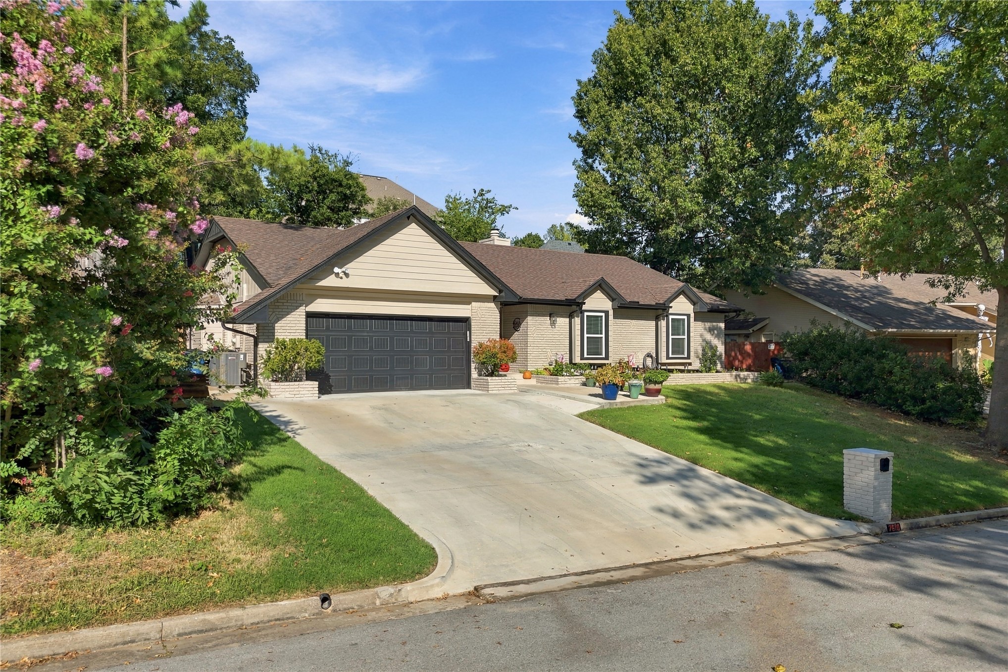 7610 S Maplewood Avenue Tulsa OK 74136
