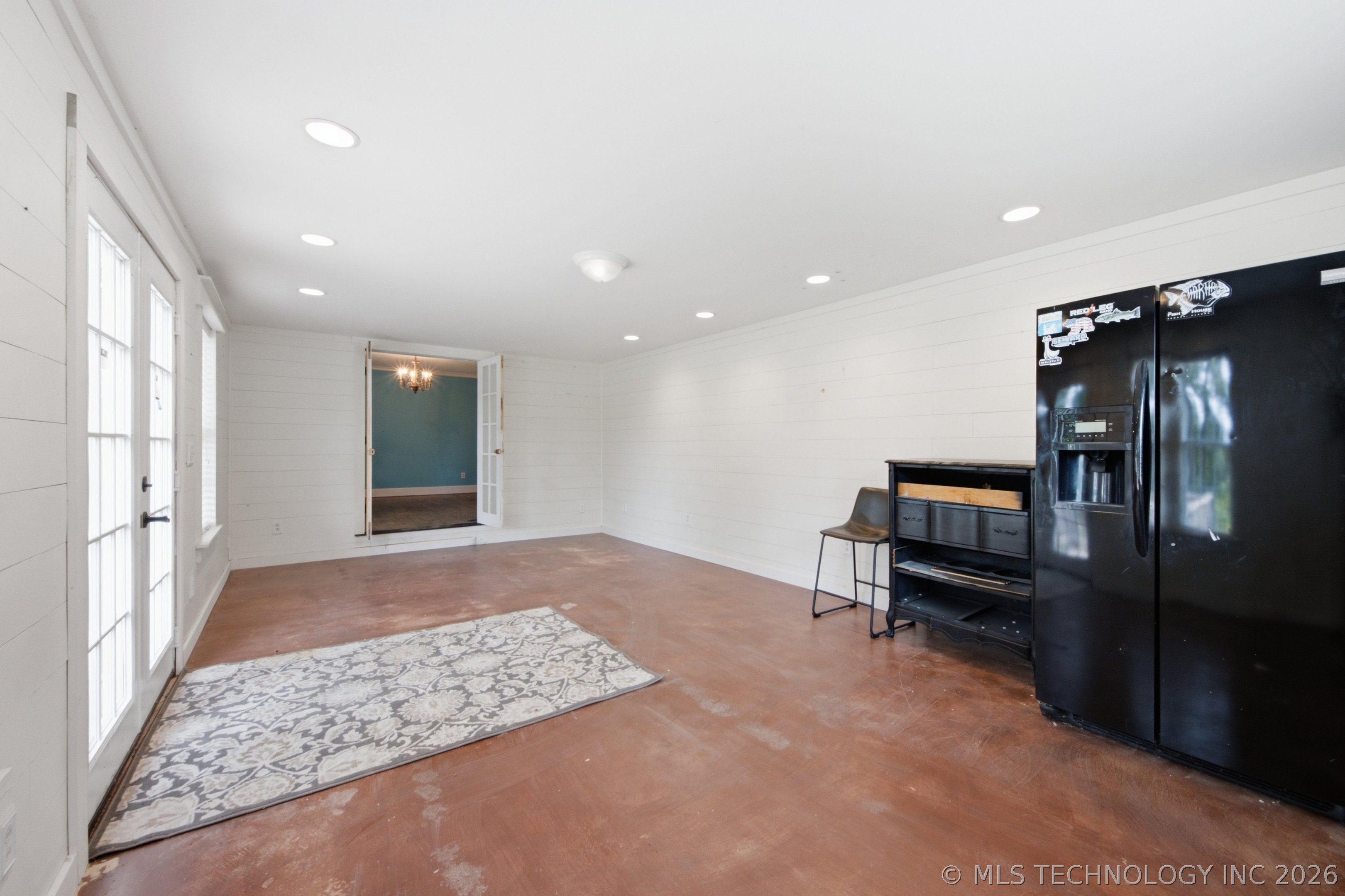 1547 E 565 Road Locust Grove OK 74352