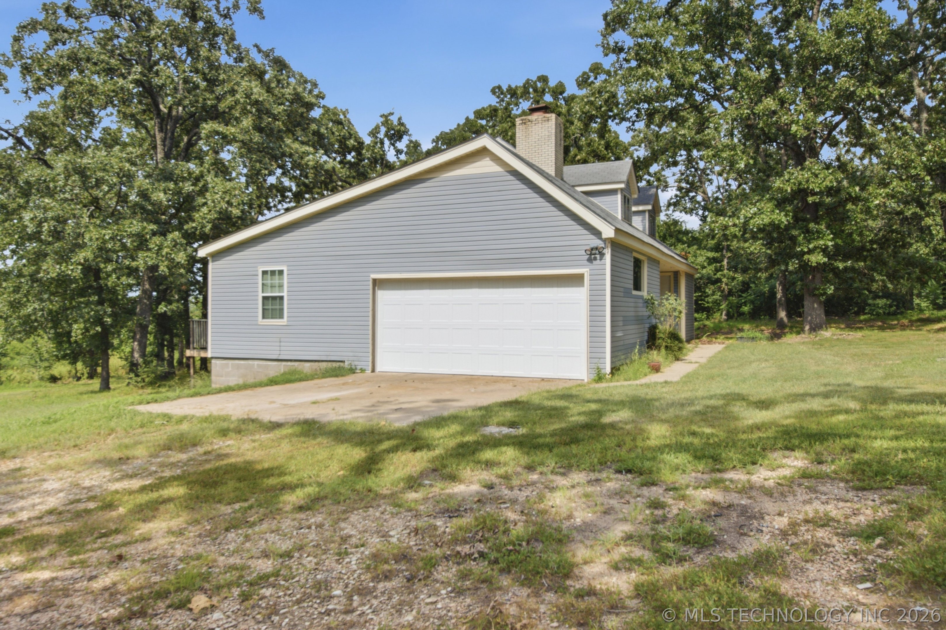 1547 E 565 Road Locust Grove OK 74352