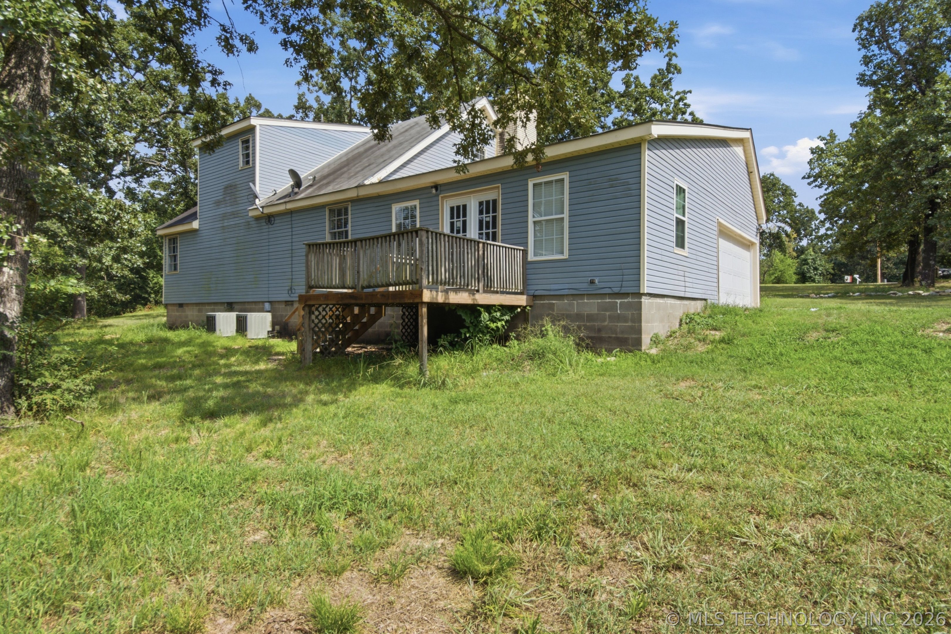 1547 E 565 Road Locust Grove OK 74352
