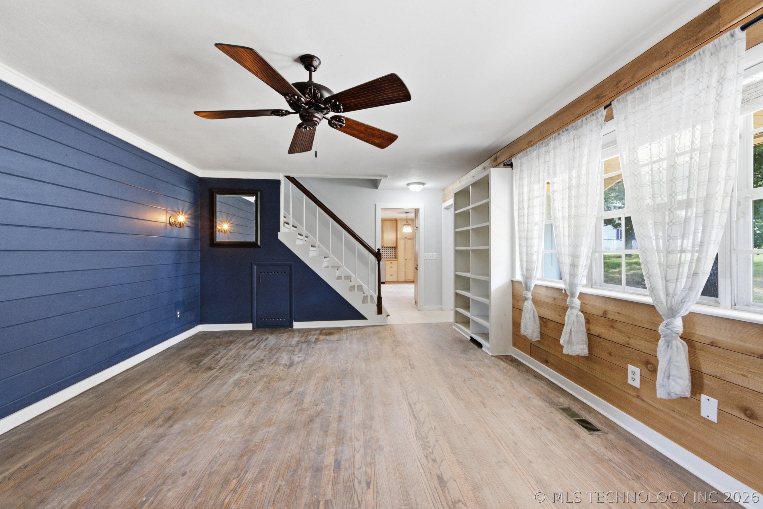 1547 E 565 Road Locust Grove OK 74352