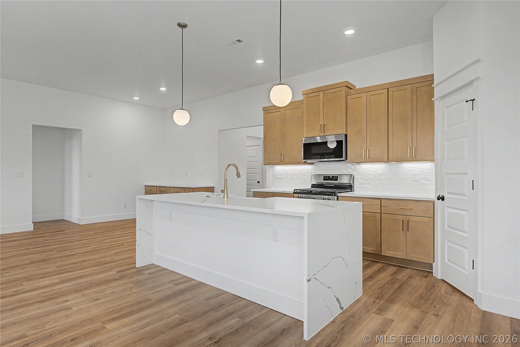 6113 N 30th Street Broken Arrow OK 74014