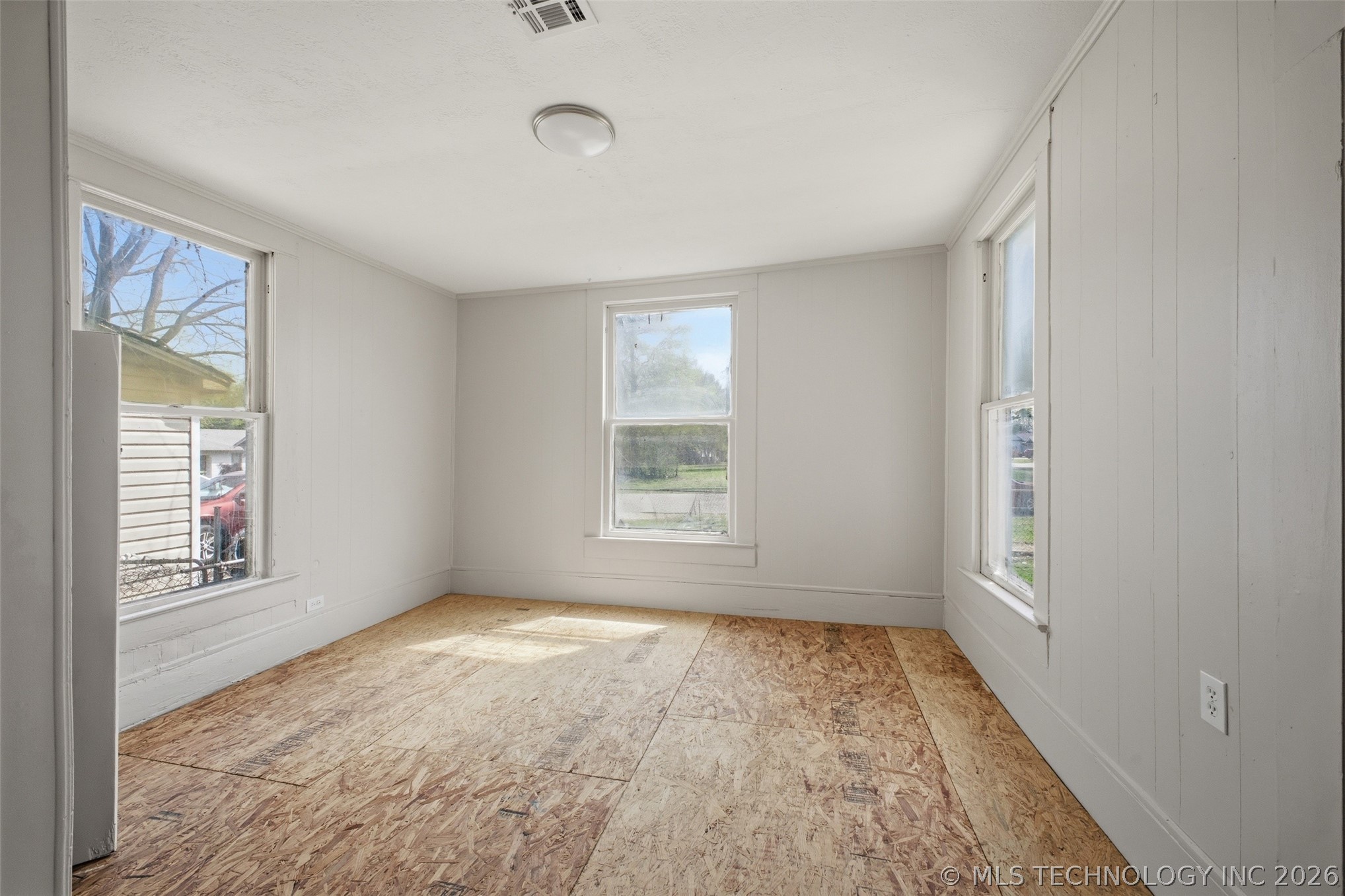 630 W 8th Ada OK 74820