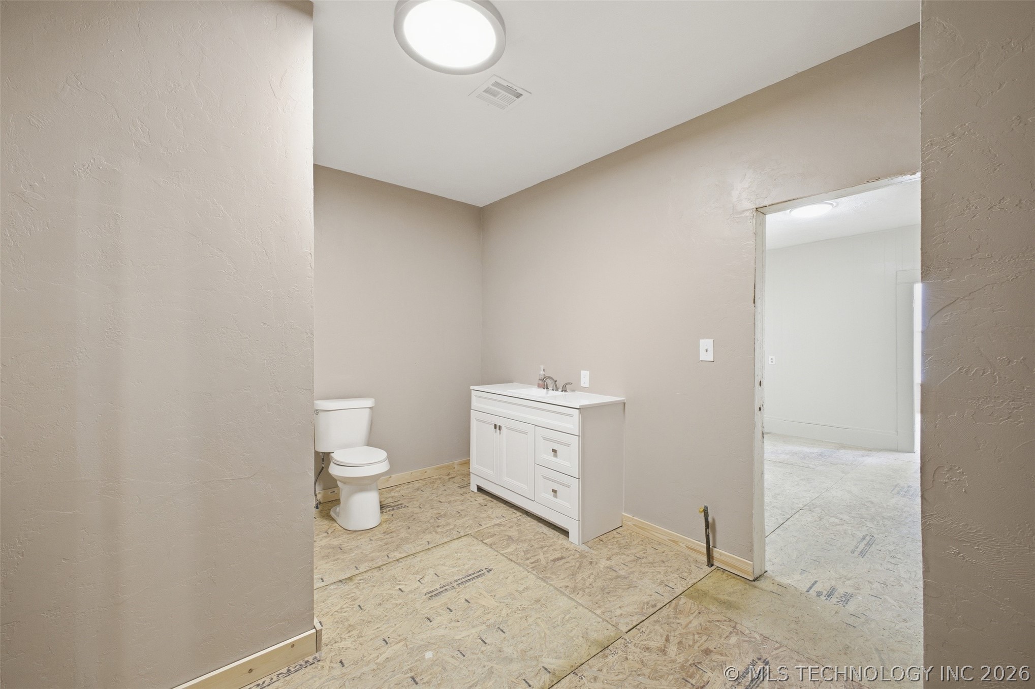 630 W 8th Ada OK 74820