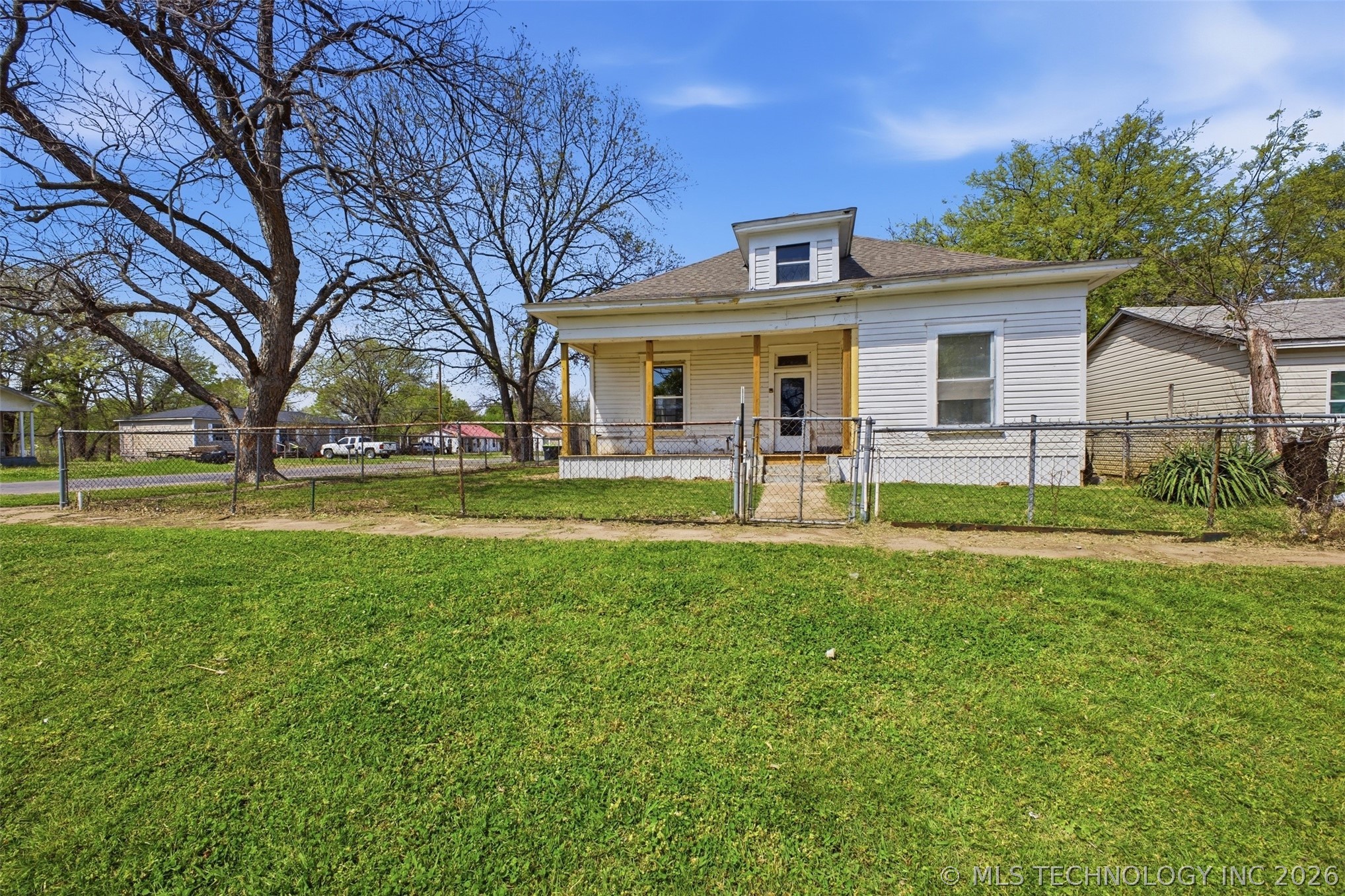 630 W 8th Ada OK 74820
