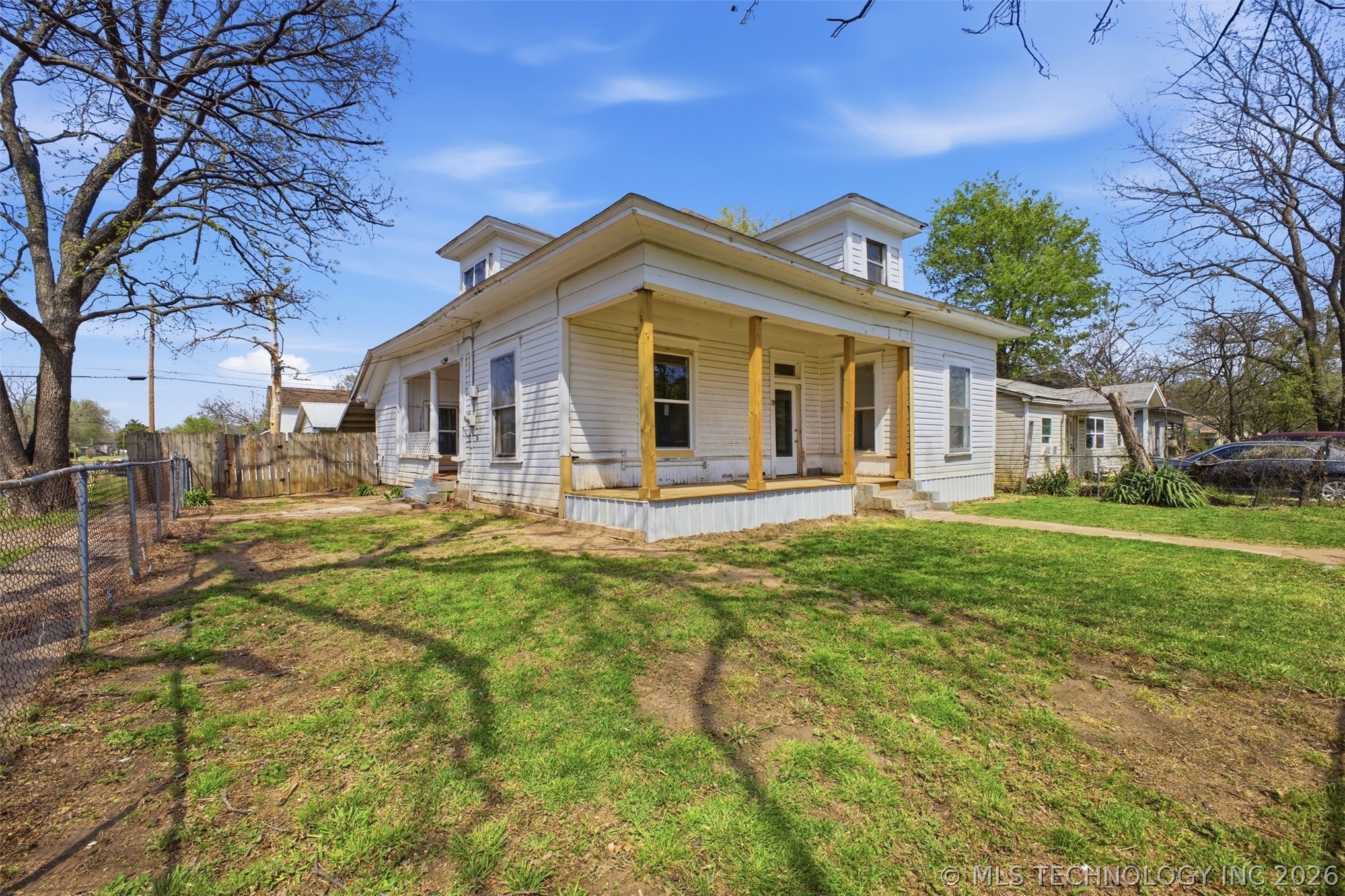 630 W 8th Ada OK 74820
