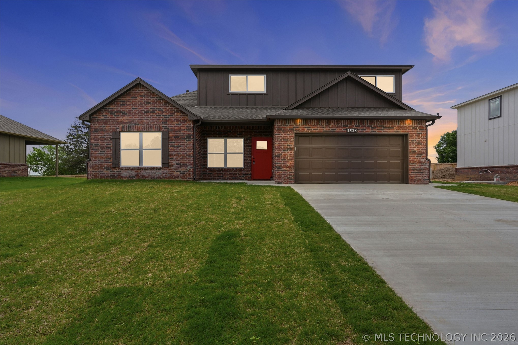 1528 E Grayson Avenue Sapulpa OK 74066