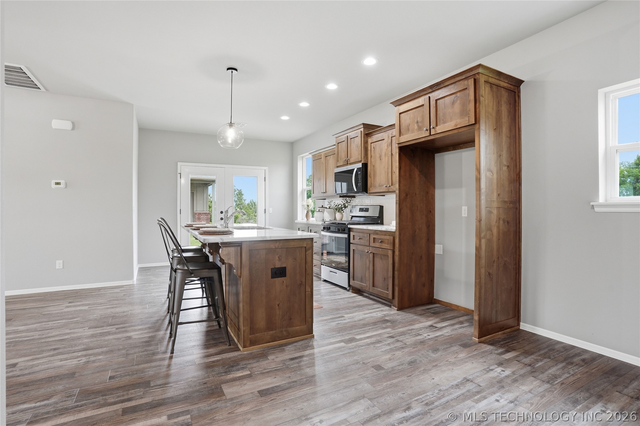 1528 E Grayson Avenue Sapulpa OK 74066