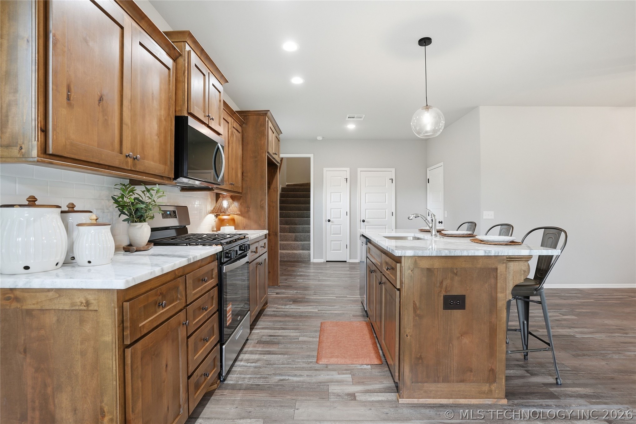 1528 E Grayson Avenue Sapulpa OK 74066