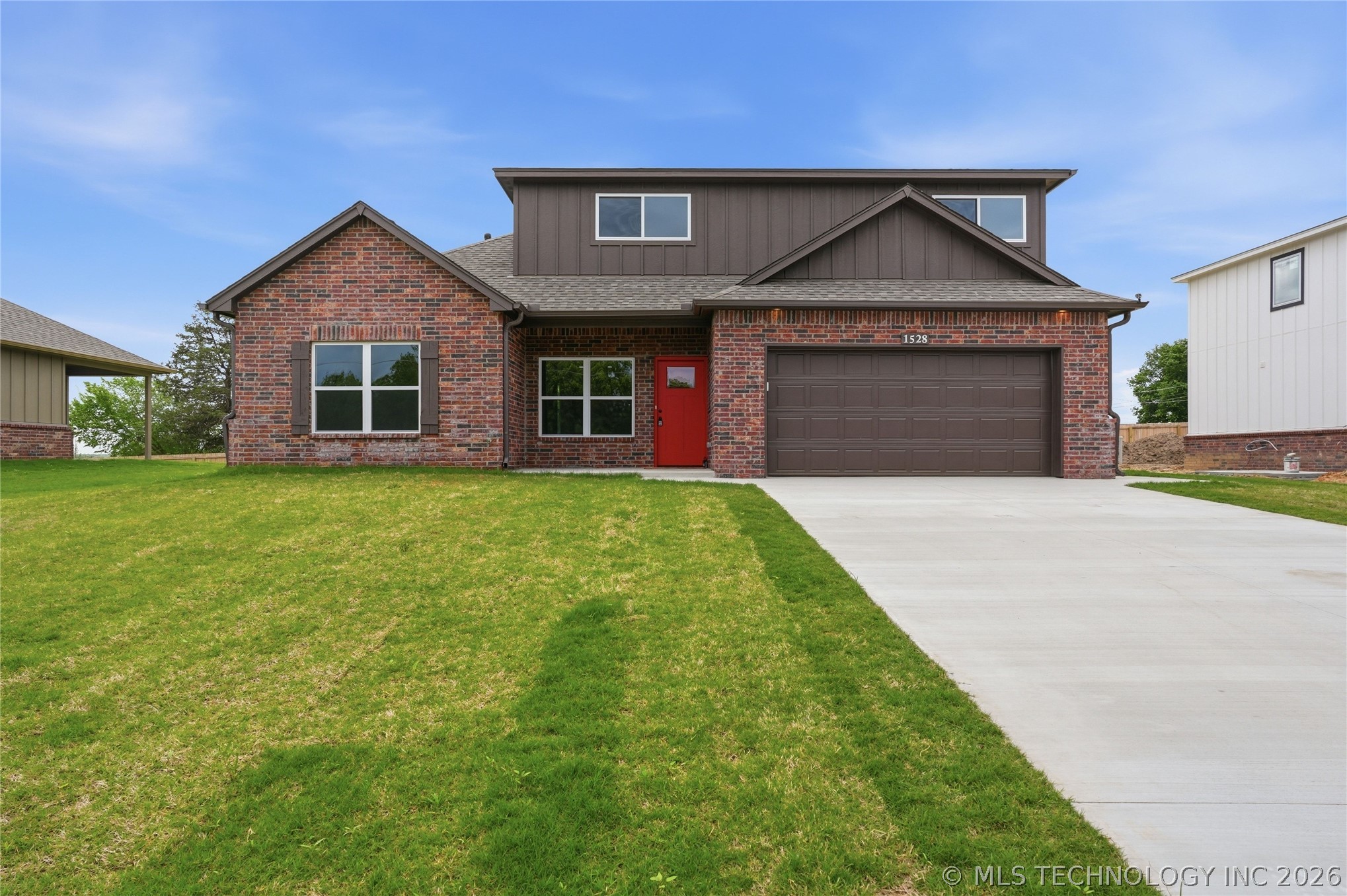 1528 E Grayson Avenue Sapulpa OK 74066