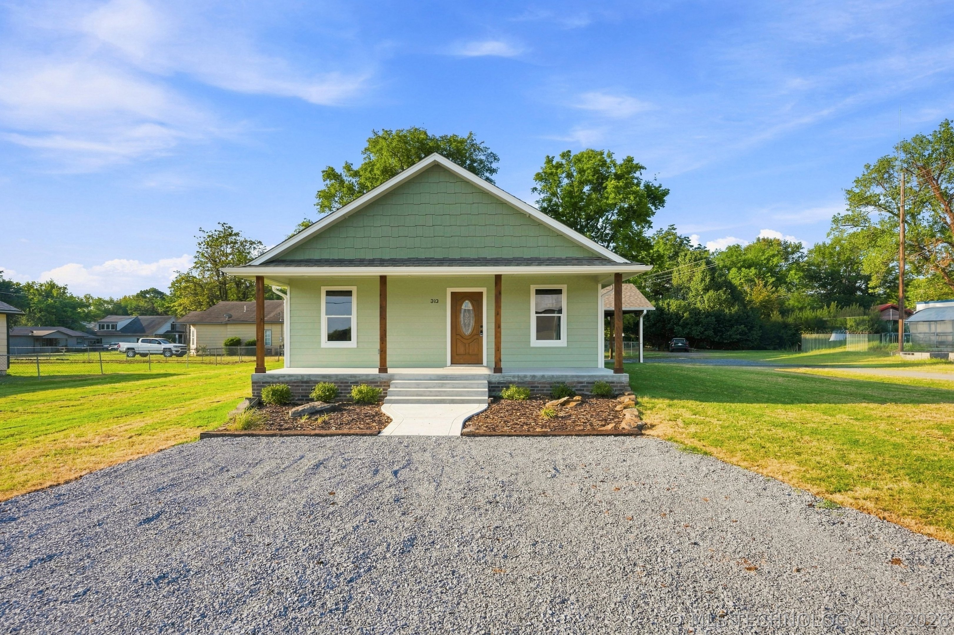 313 Ohio Street Chouteau OK 74337
