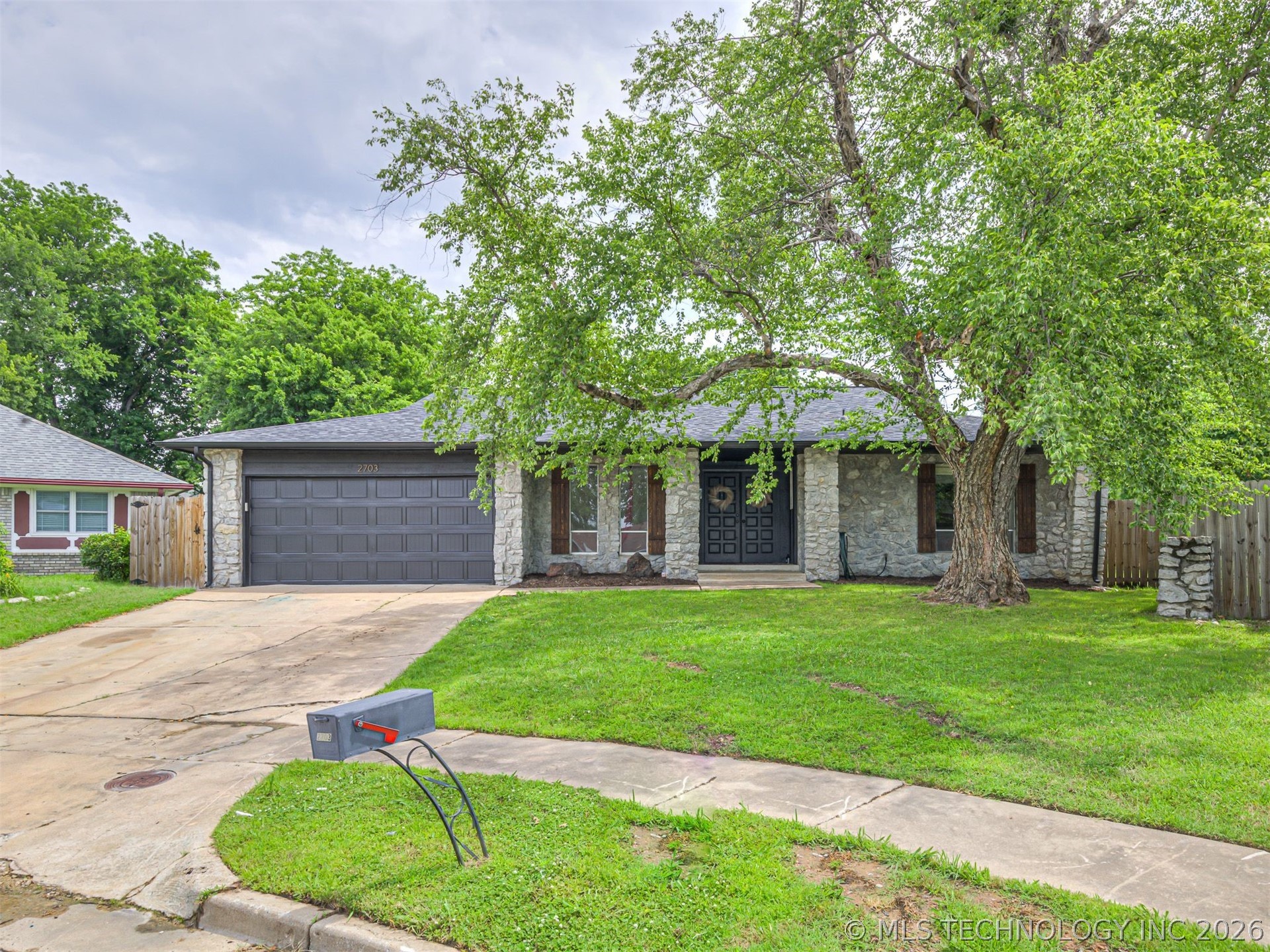 2703 S 112th Eastavenue Tulsa OK 74129