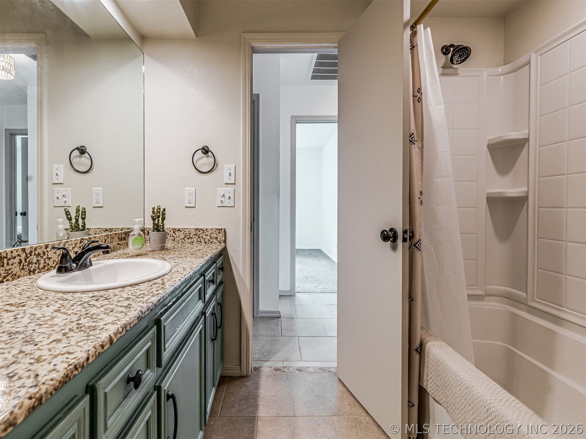 2703 S 112th Eastavenue Tulsa OK 74129